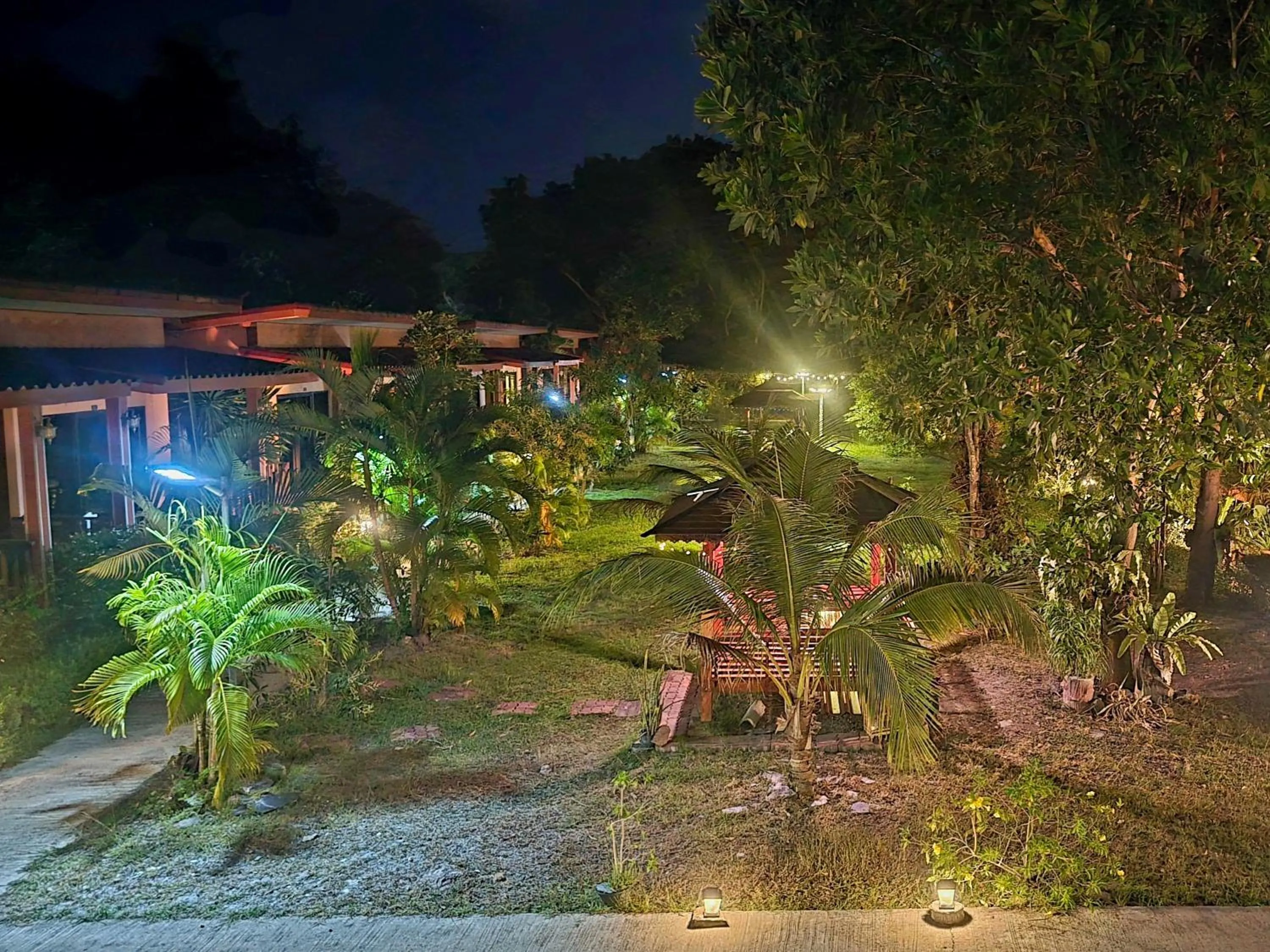 Toongyoong Longbeach Resort SHA Plus