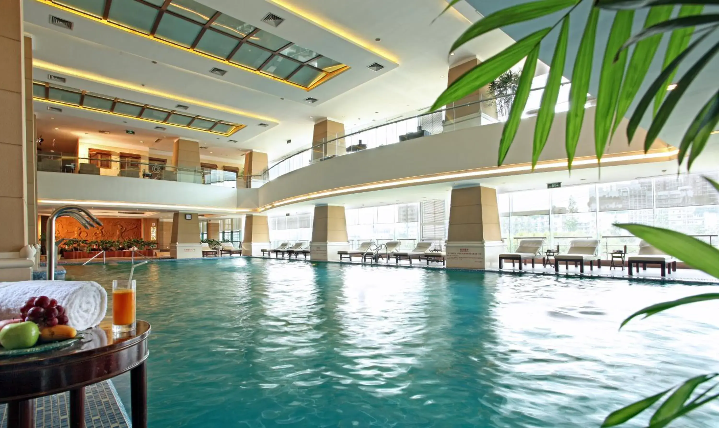 Swimming Pool in Kempinski Hotel Chengdu