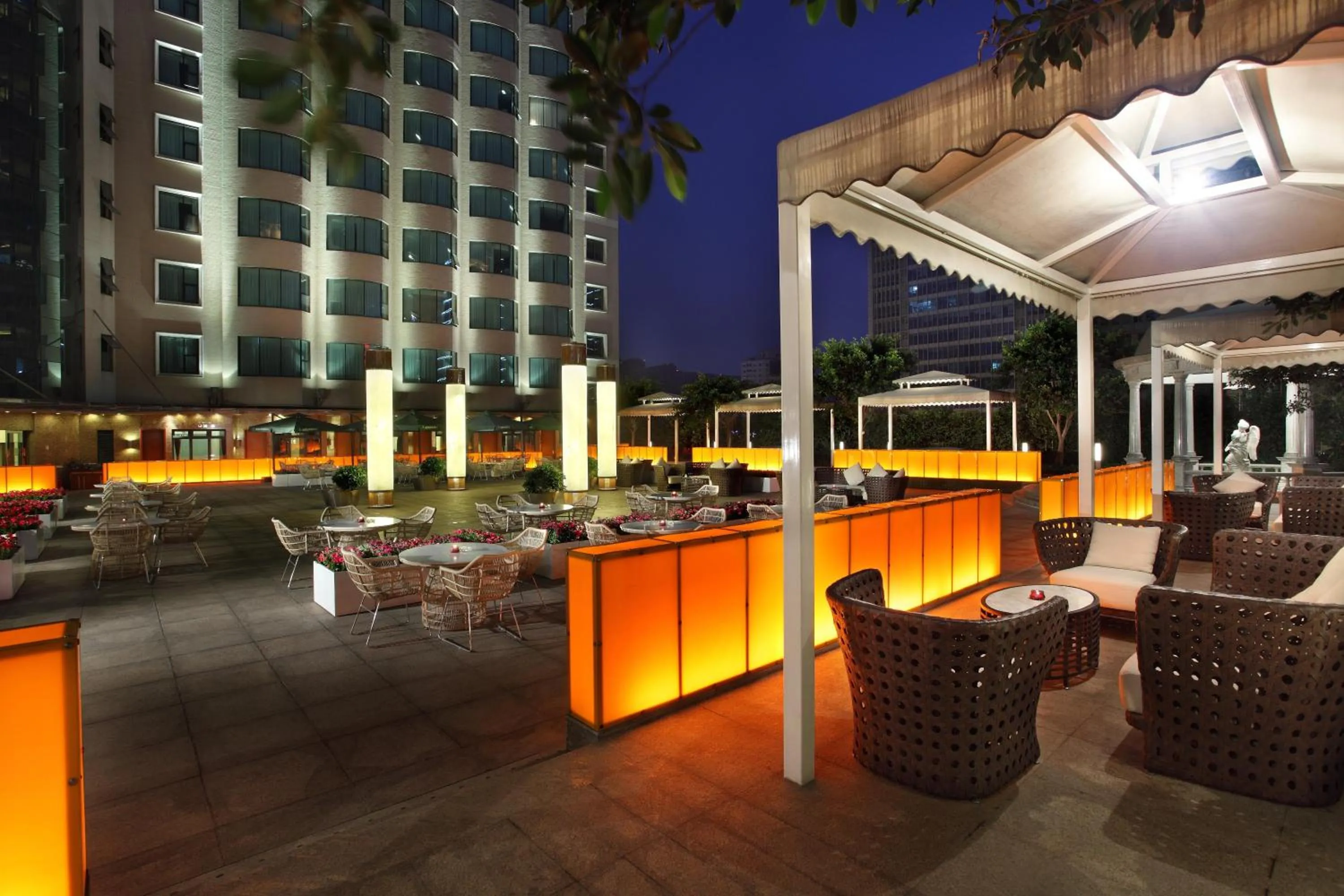 Restaurant/places to eat in Kempinski Hotel Chengdu-City Center