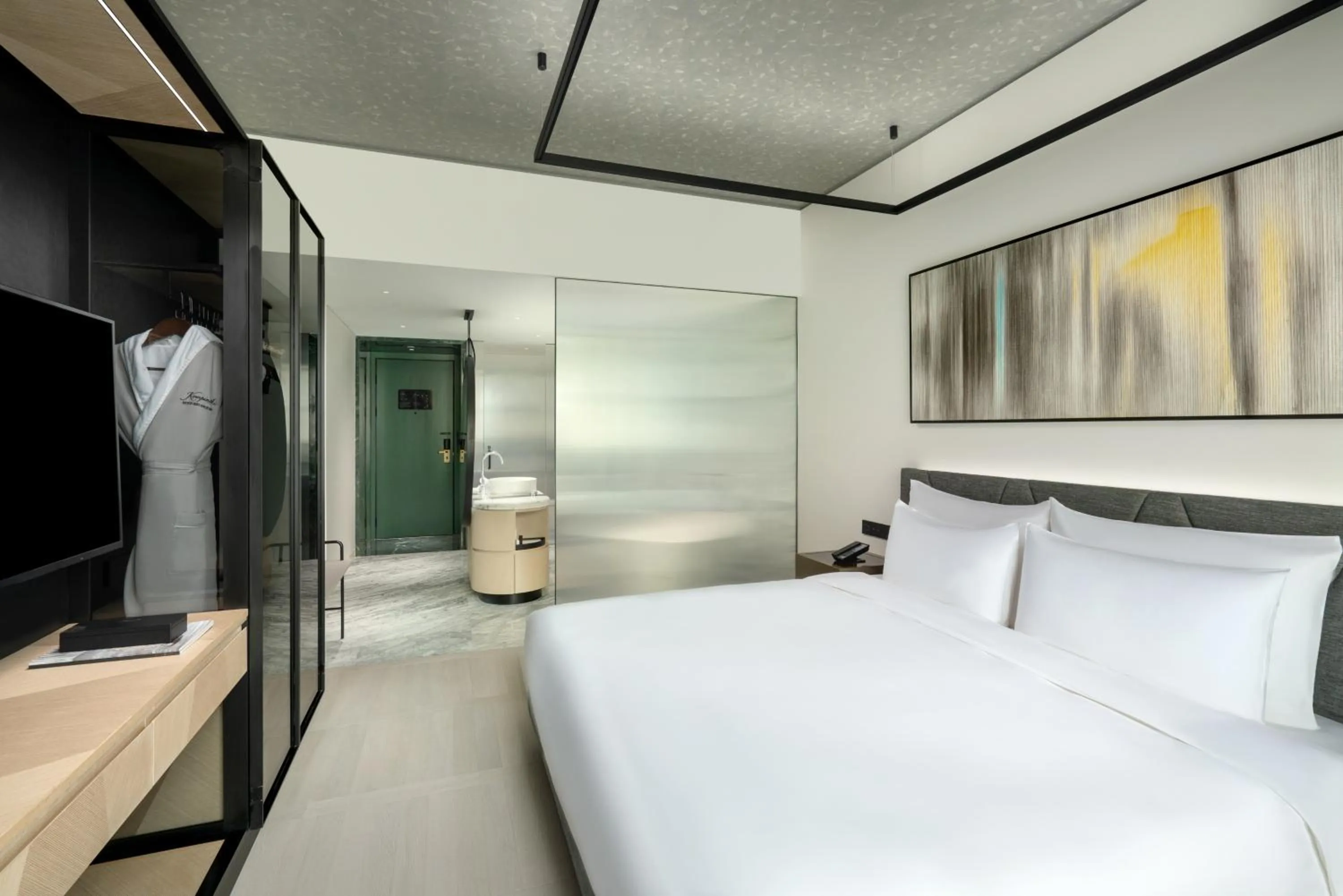 Bed in Kempinski Hotel Chengdu-City Center