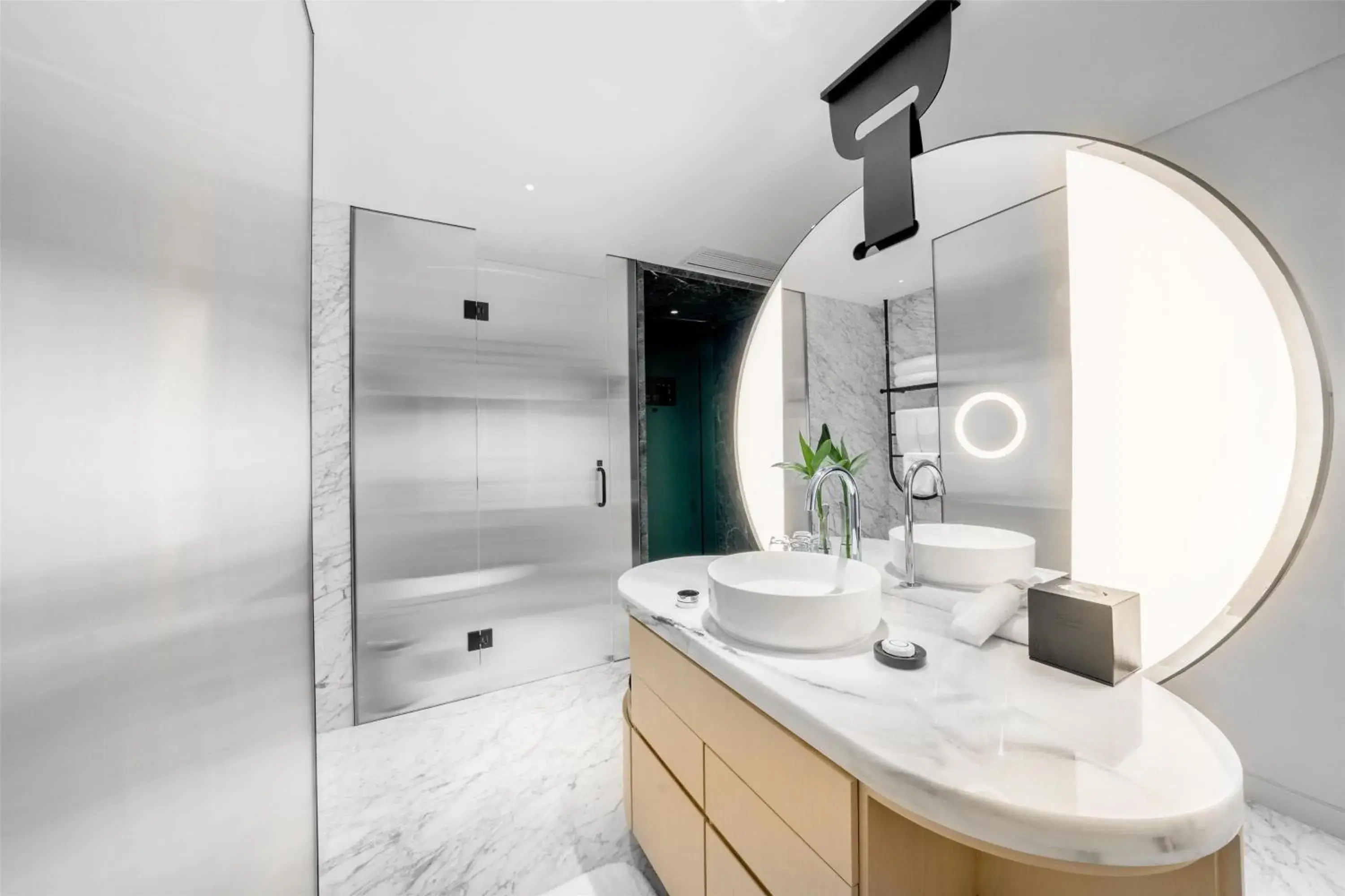 Bedroom in Kempinski Hotel Chengdu-City Center Bedroom in Kempinski Hotel Chengdu-City Center