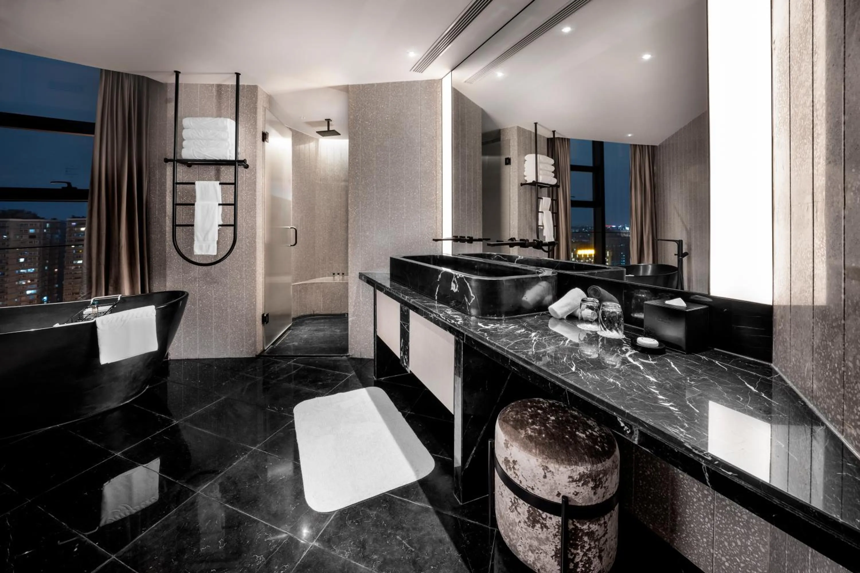 Toilet in Kempinski Hotel Chengdu-City Center