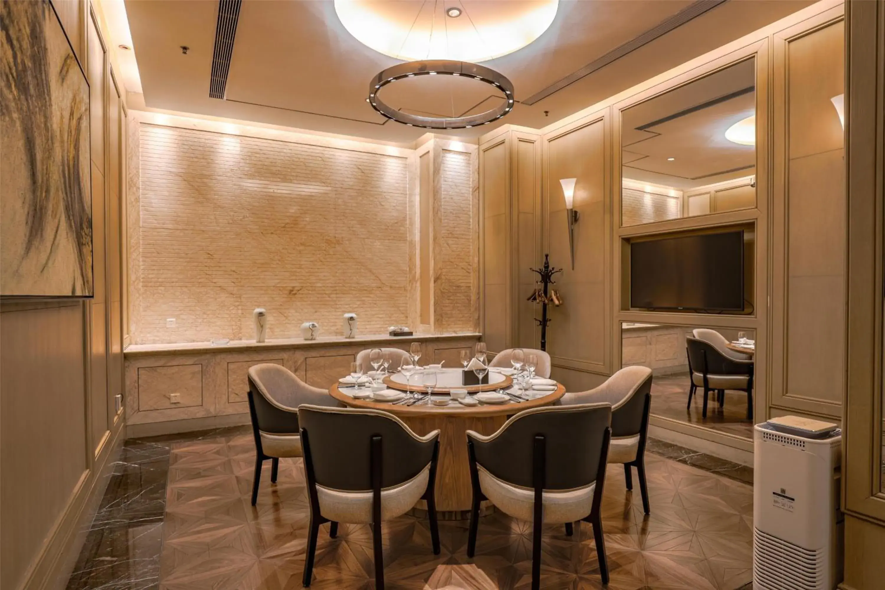 Restaurant/places to eat in Kempinski Hotel Chengdu-City Center Restaurant/places to eat in Kempinski Hotel Chengdu-City Center