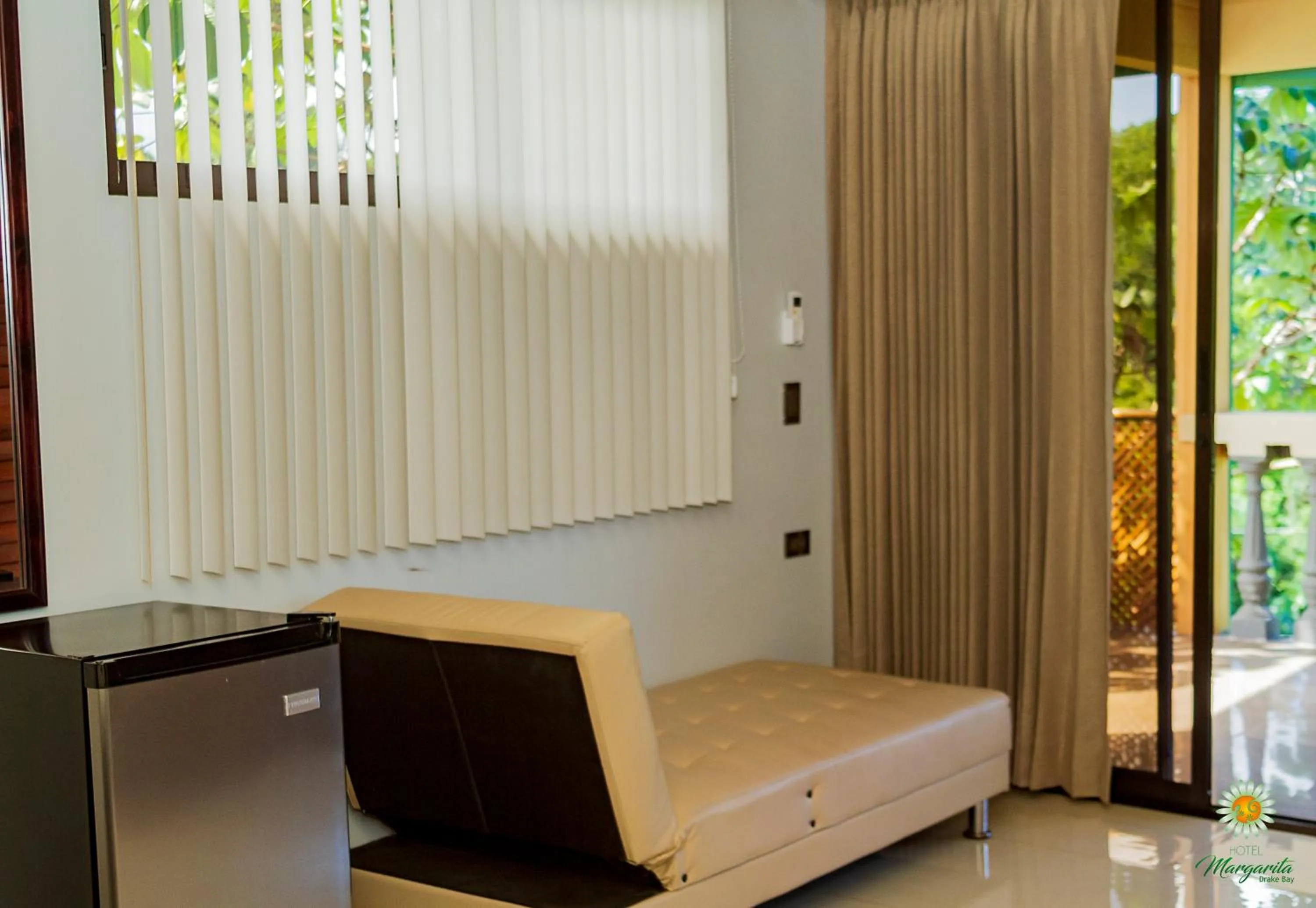 Hotel Margarita and Tour Operator Drake Bay