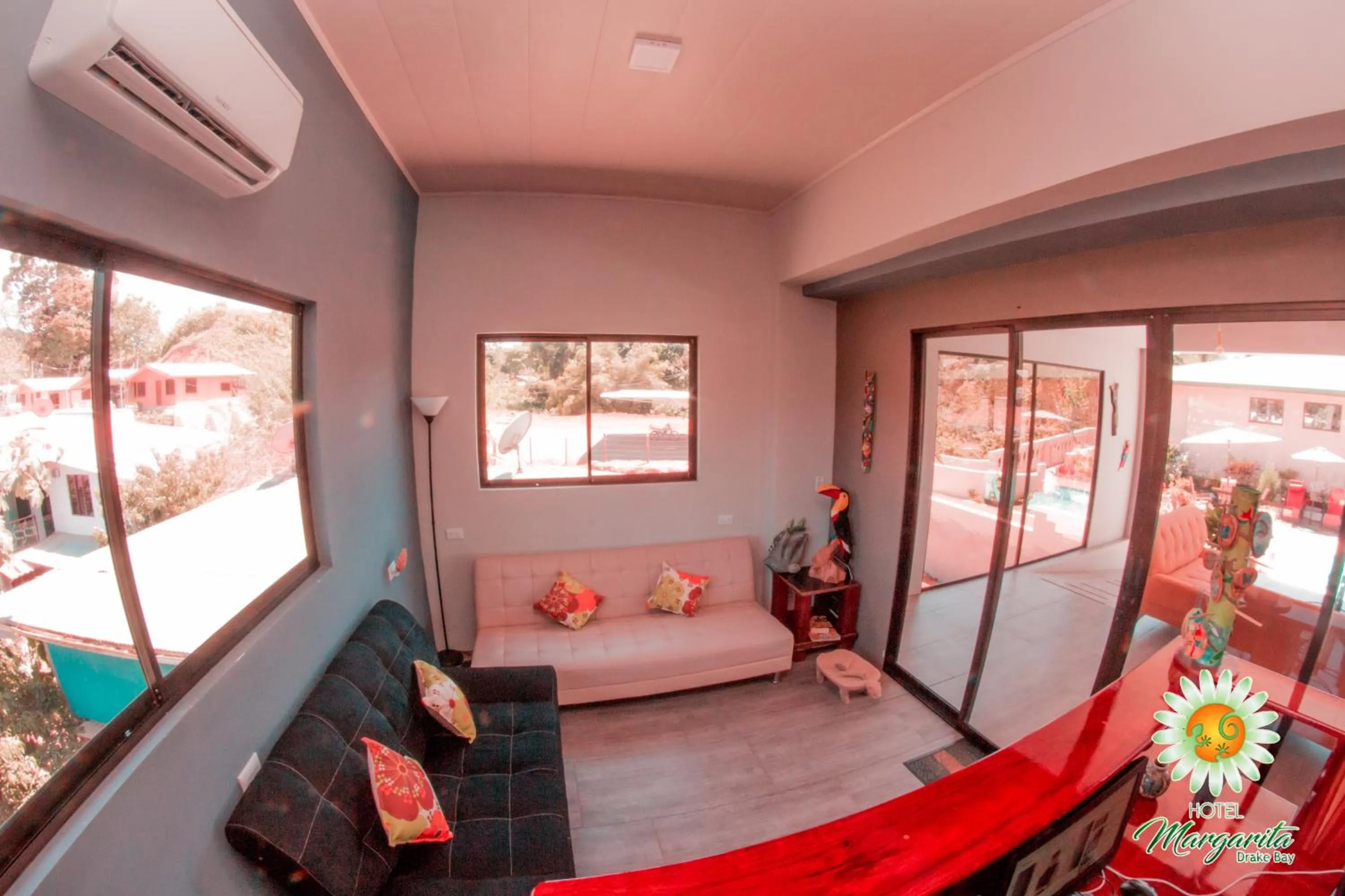 Lobby or reception in Hotel Margarita and Tour Operator Drake Bay