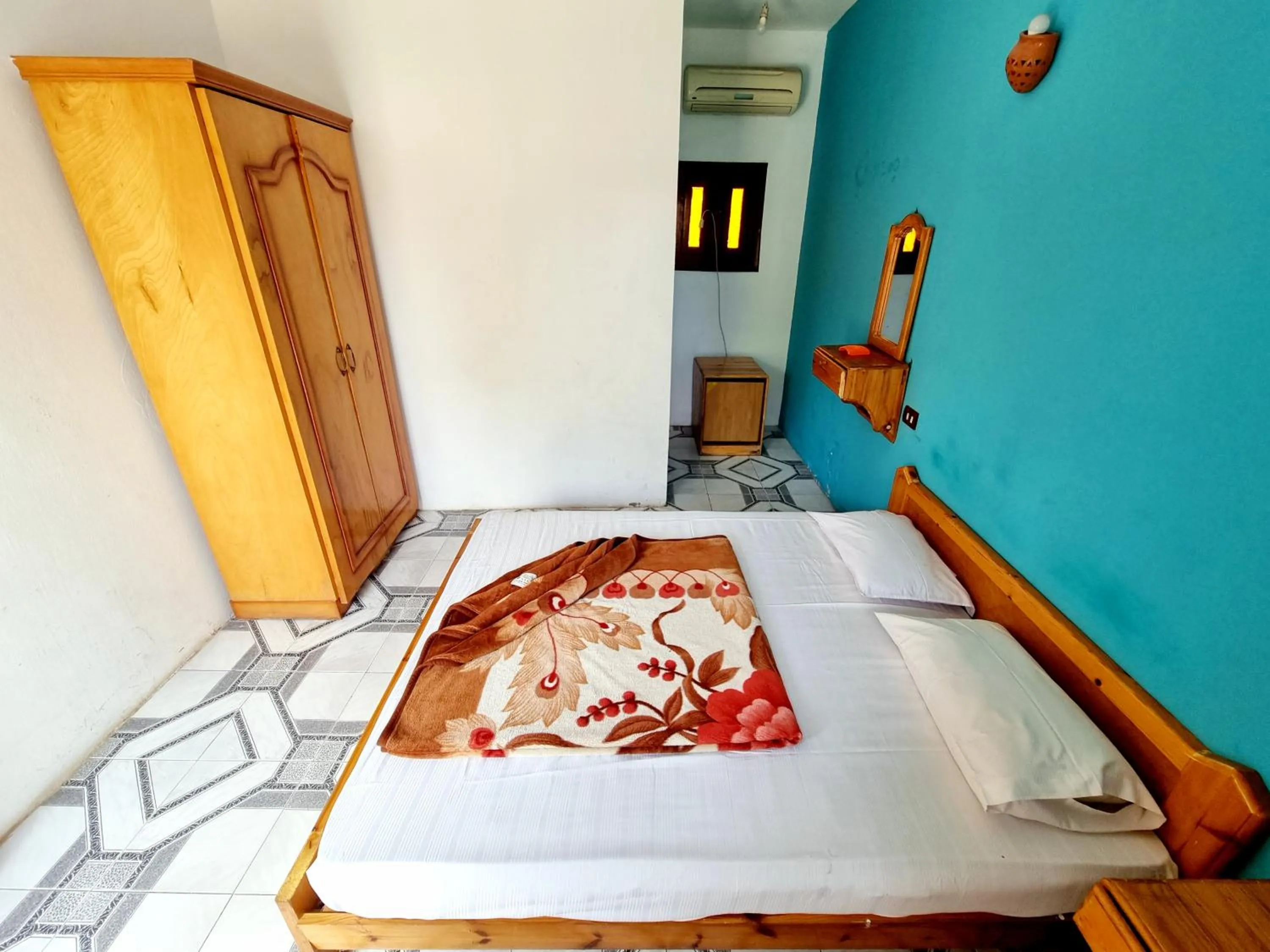 Bed in Jowhara Hotel