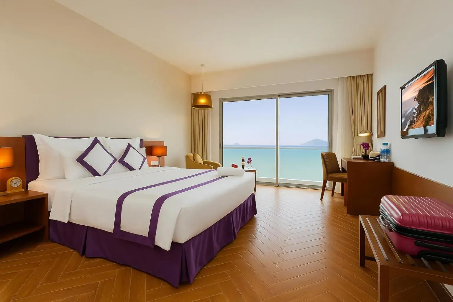 Bed in TTC Hotel Michelia Bed in TTC Hotel Michelia