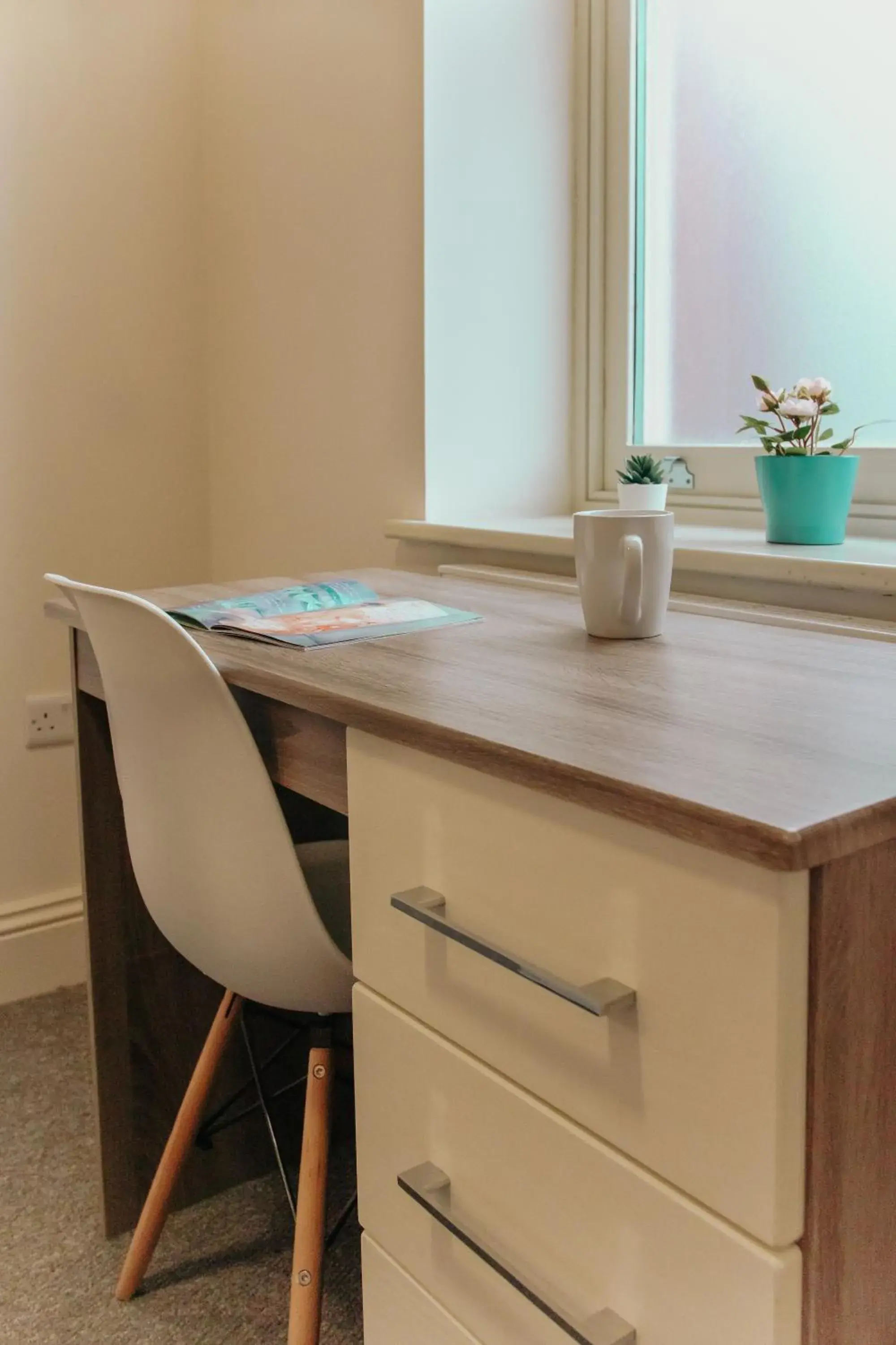 Two-Bedroom Apartment in Spacesavers Two-Bedroom Apartment in Spacesavers