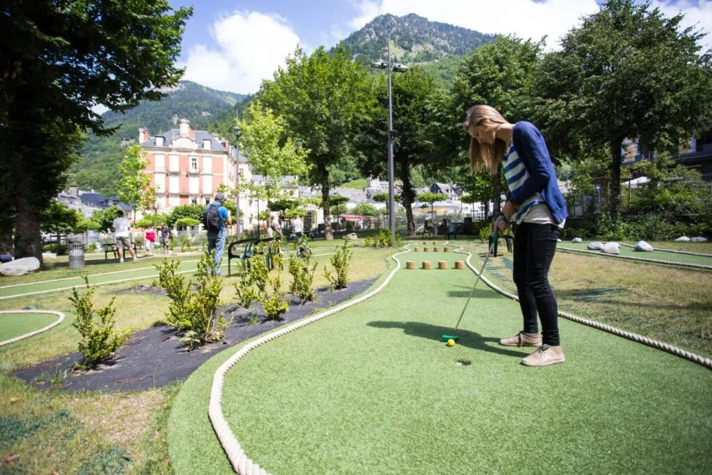 Minigolf in Hôtel Le Bois Joli