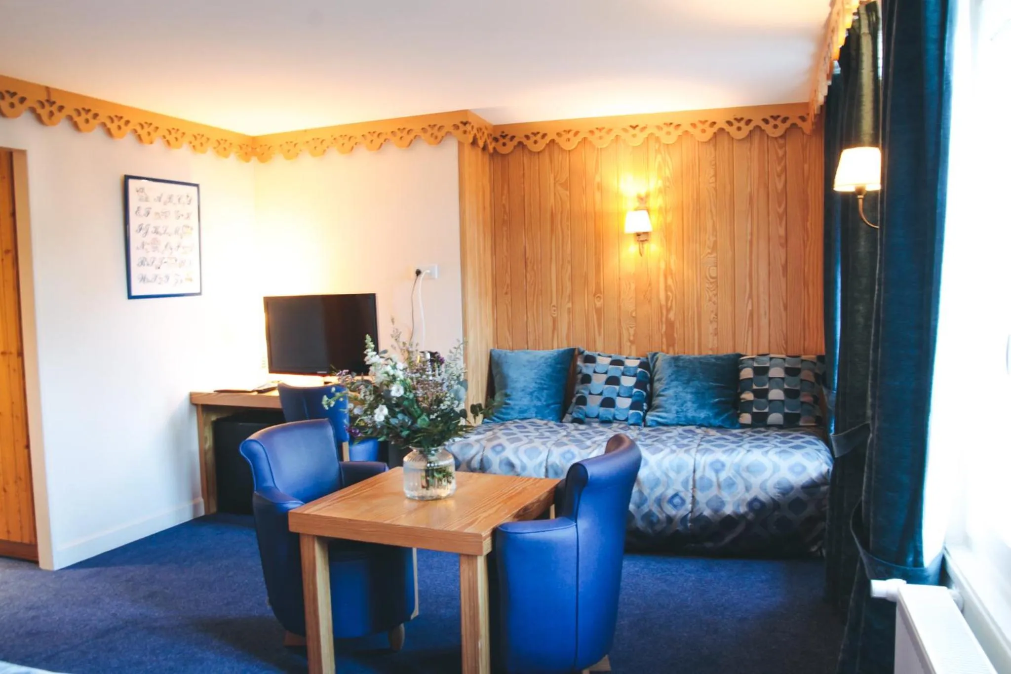 Bed in Hôtel Le Bois Joli