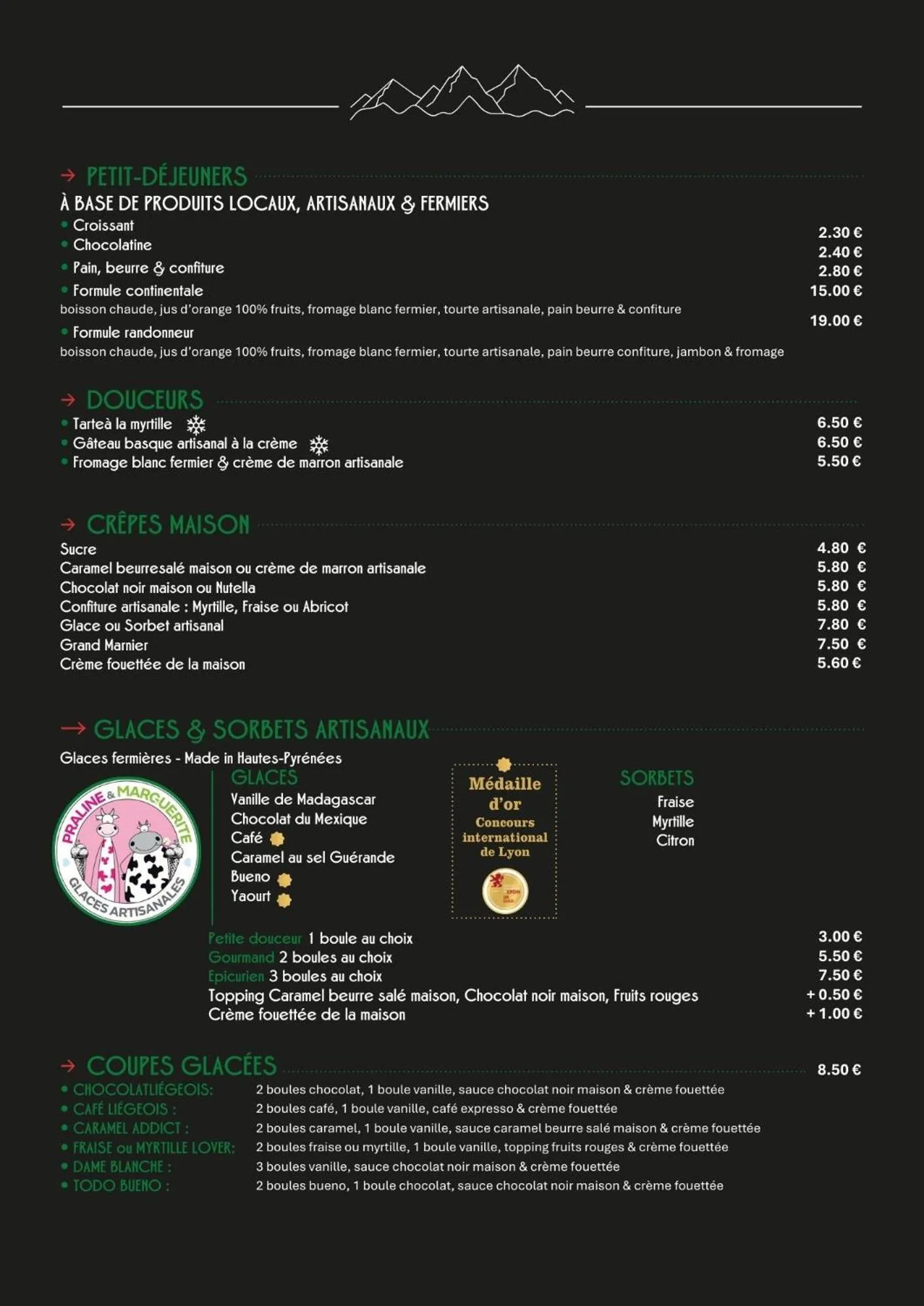 Breakfast in Hôtel Le Bois Joli