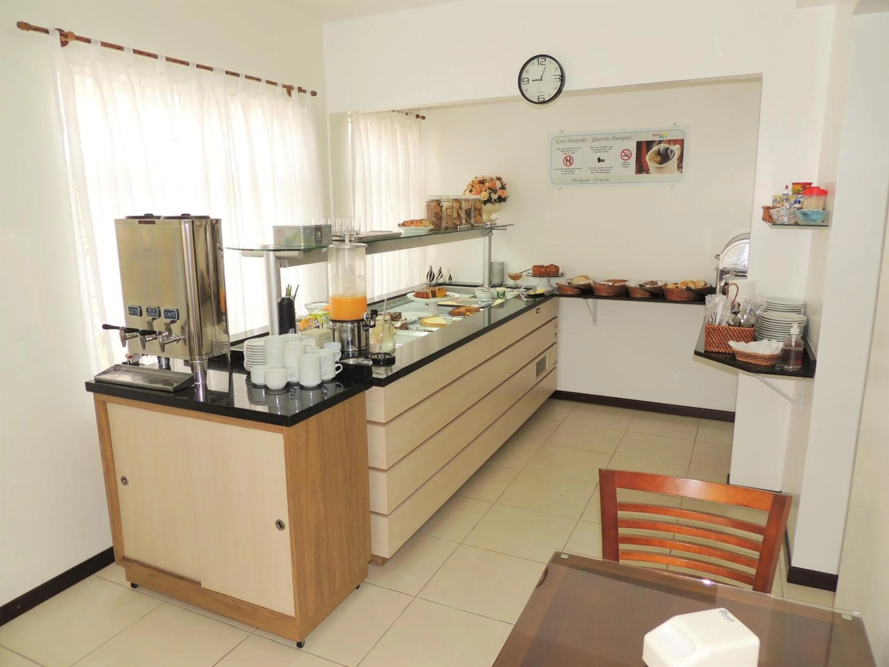 Breakfast in Pousada Bomar Bombinhas