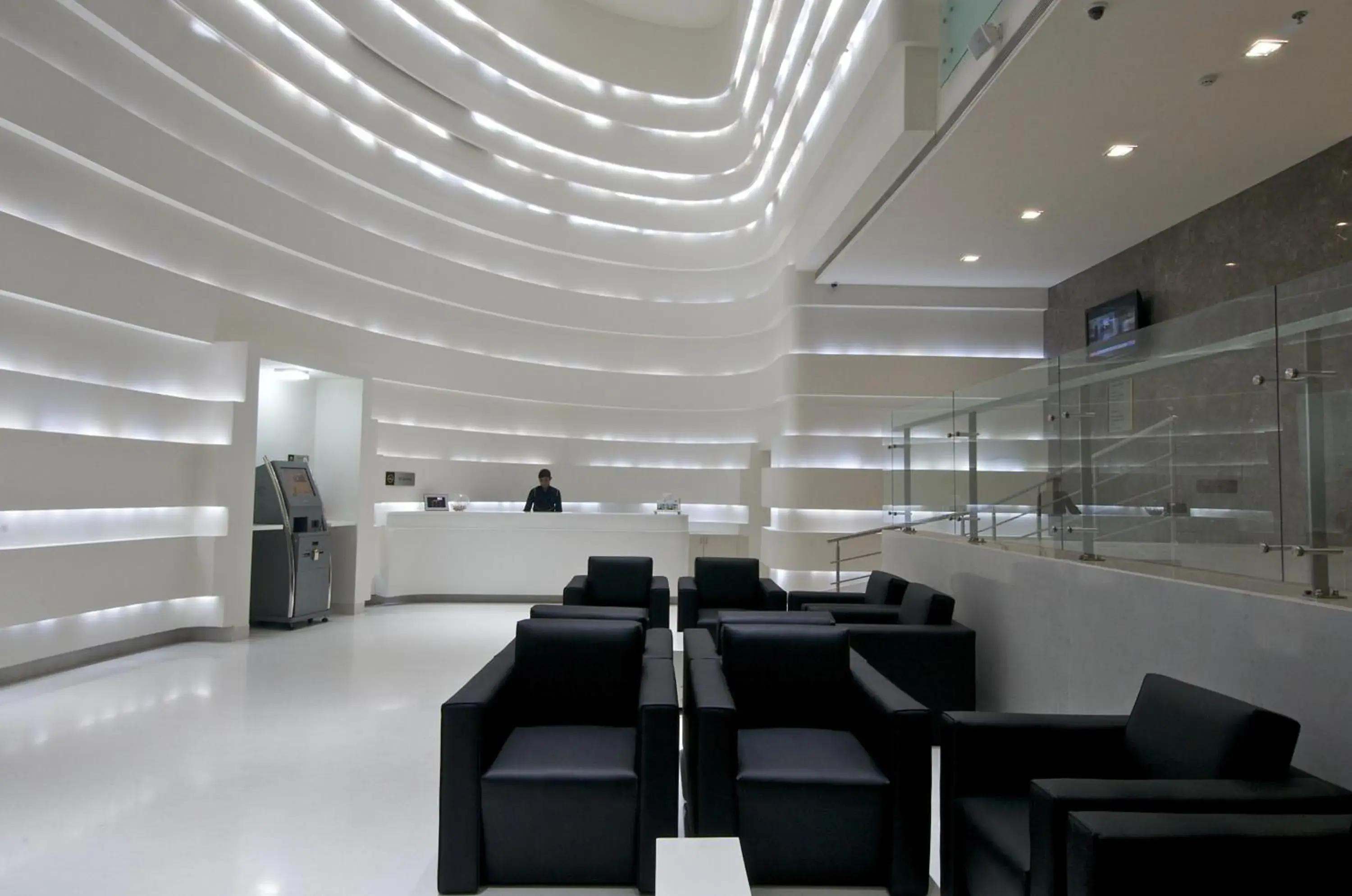 Lobby or reception in Keys Select by Lemon Tree Hotels, Thiruvananthapuram Lobby or reception in Keys Select by Lemon Tree Hotels, Thiruvananthapuram