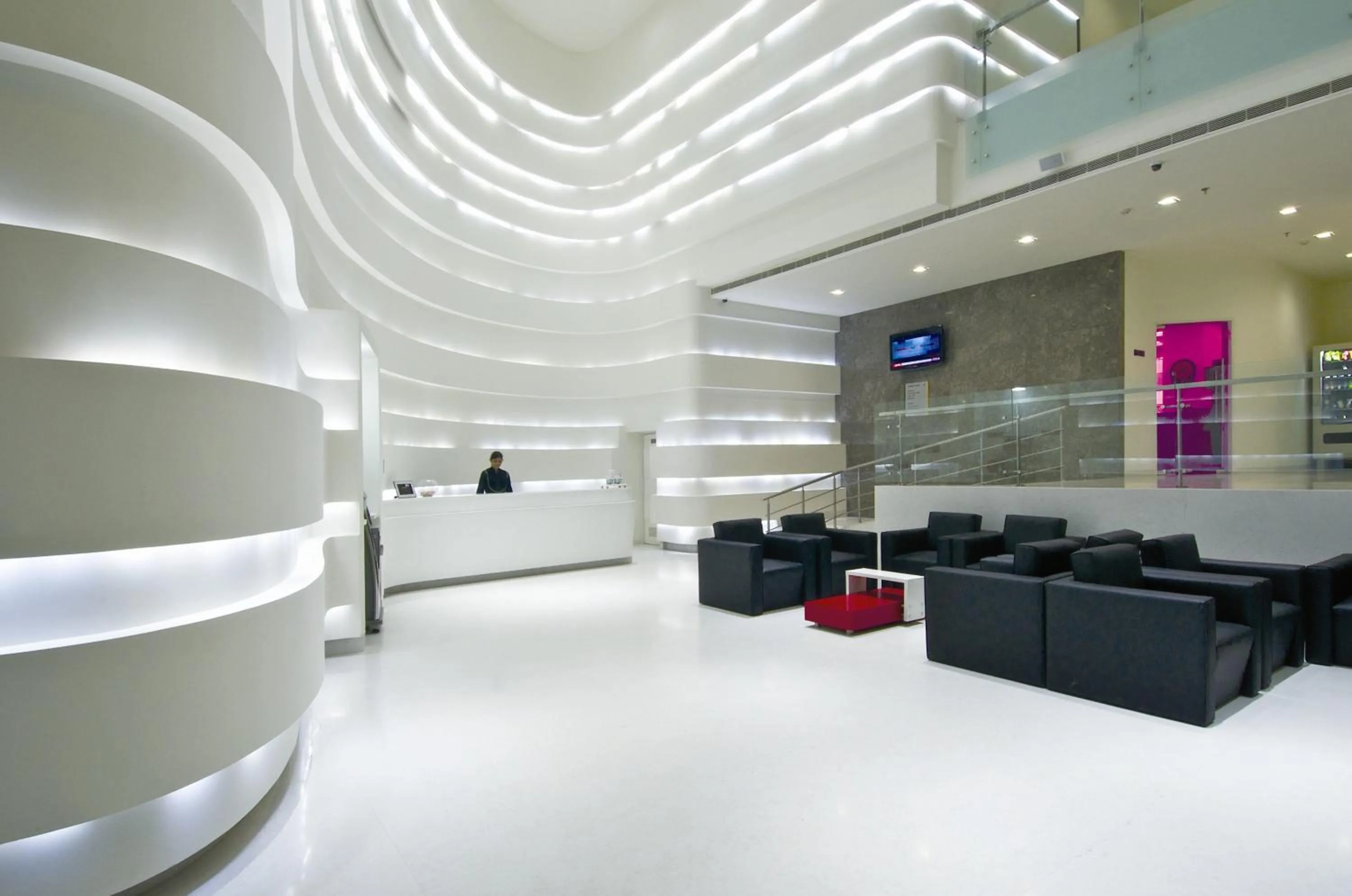 Lobby or reception in Keys Select by Lemon Tree Hotels, Thiruvananthapuram