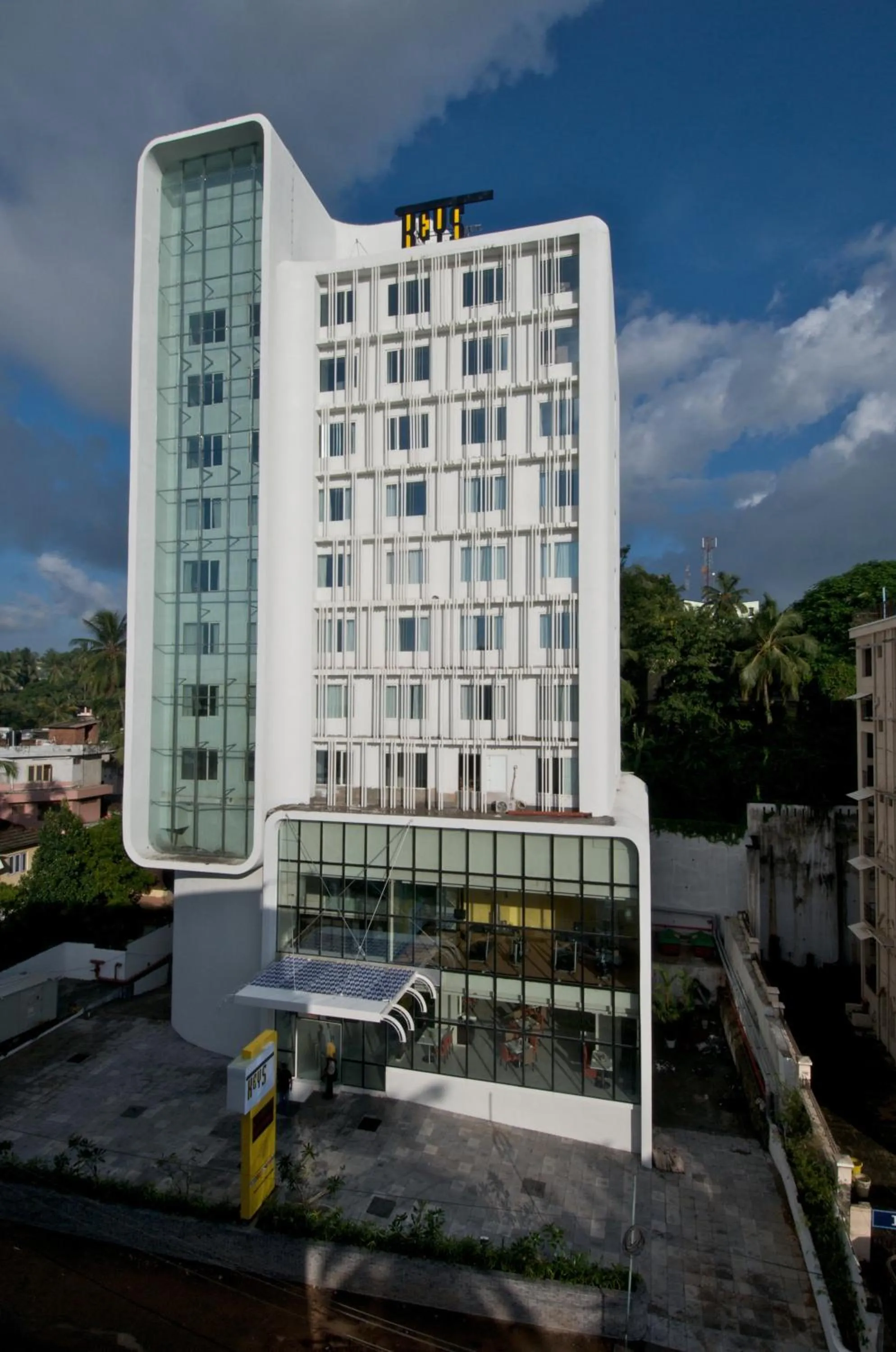 Facade/entrance in Keys Select by Lemon Tree Hotels, Thiruvananthapuram