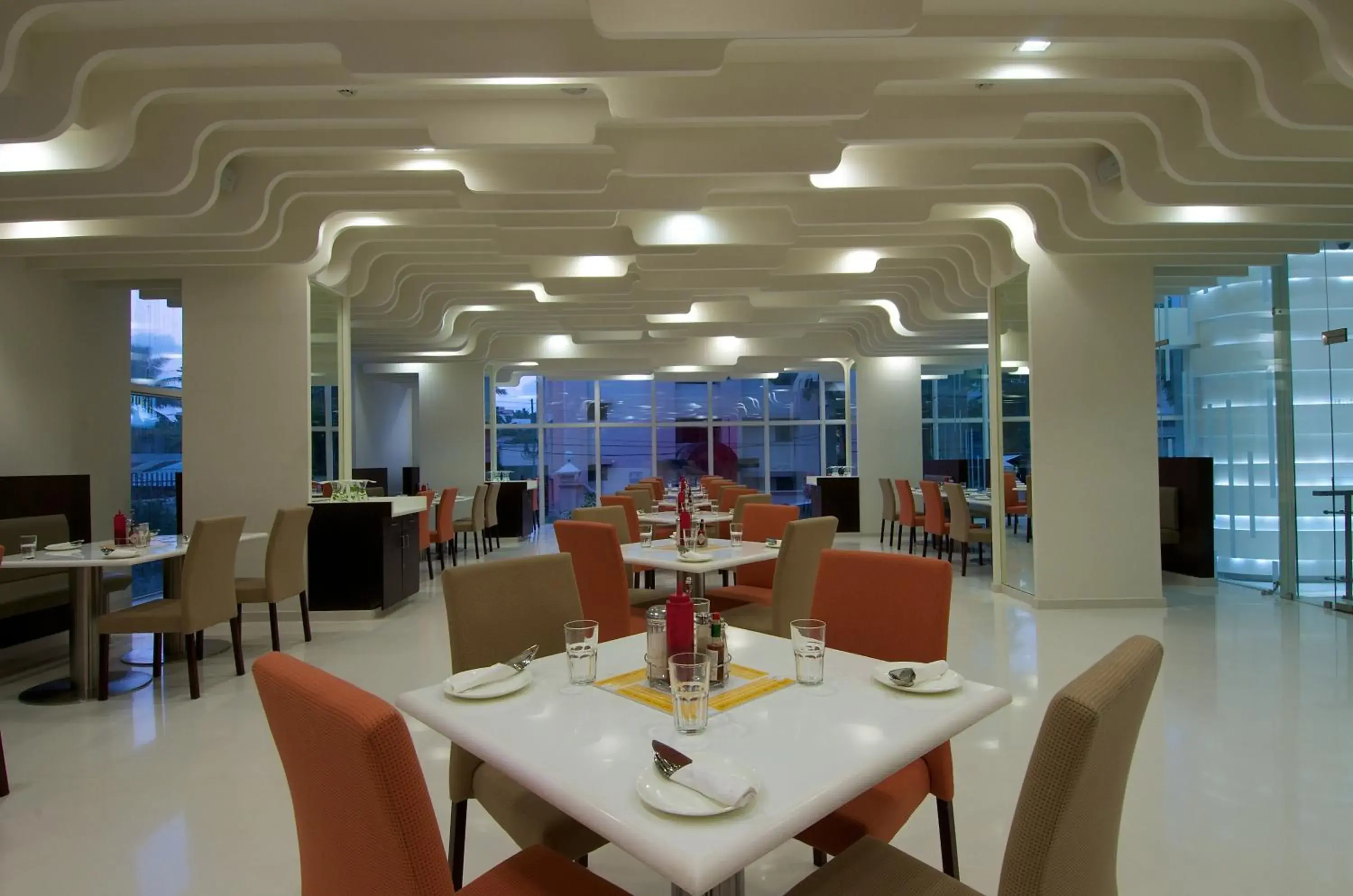 Restaurant/places to eat in Keys Select by Lemon Tree Hotels, Thiruvananthapuram Restaurant/places to eat in Keys Select by Lemon Tree Hotels, Thiruvananthapuram