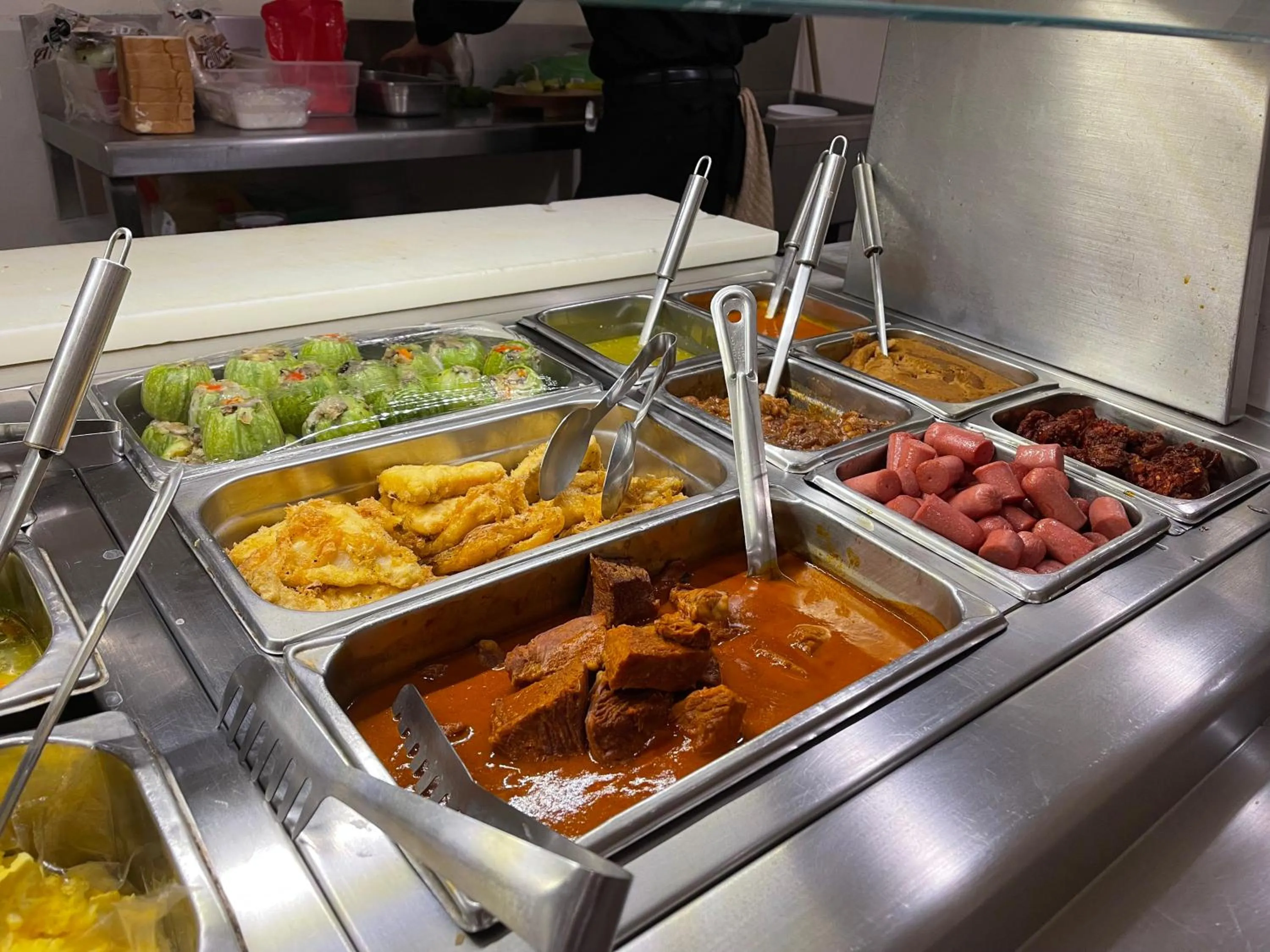 Buffet breakfast in Hotel Catedral