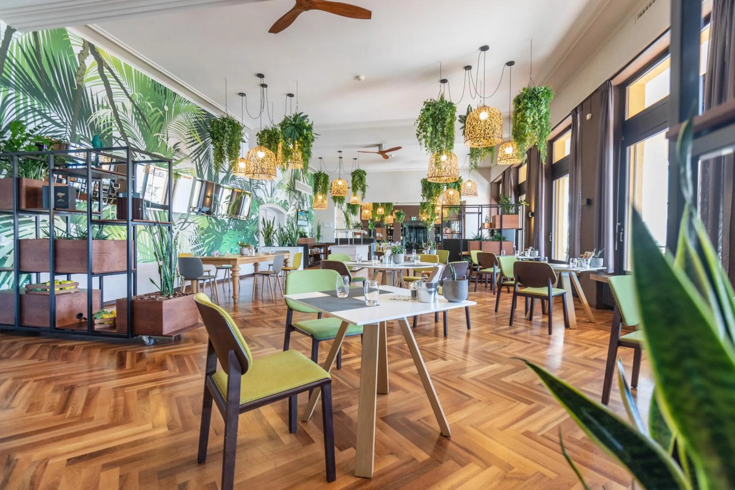 Restaurant/places to eat in Parkhotel Brenscino Brissago