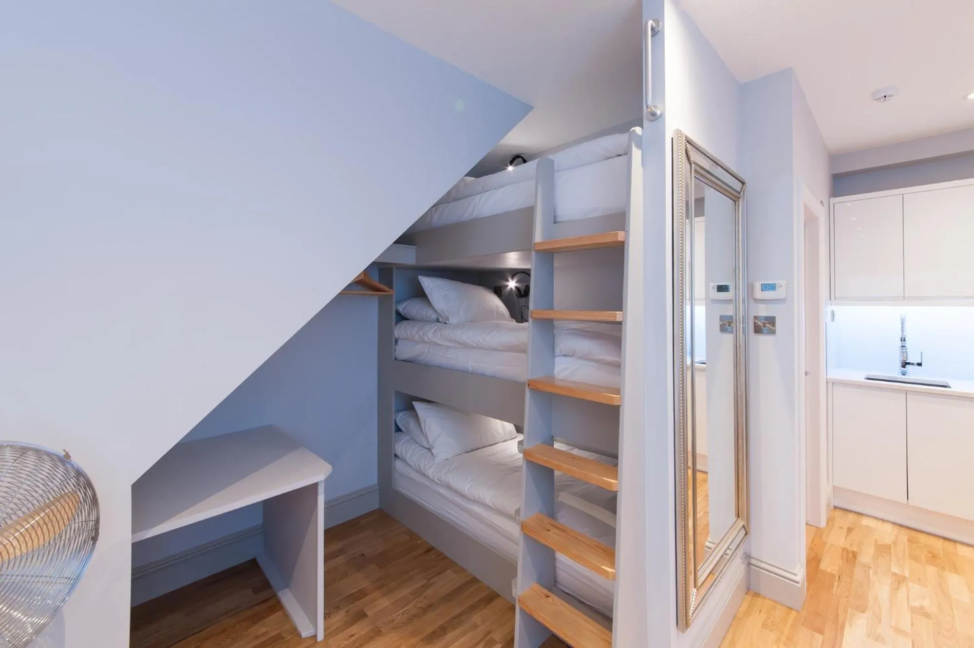 Bed in Suites at number Ten
