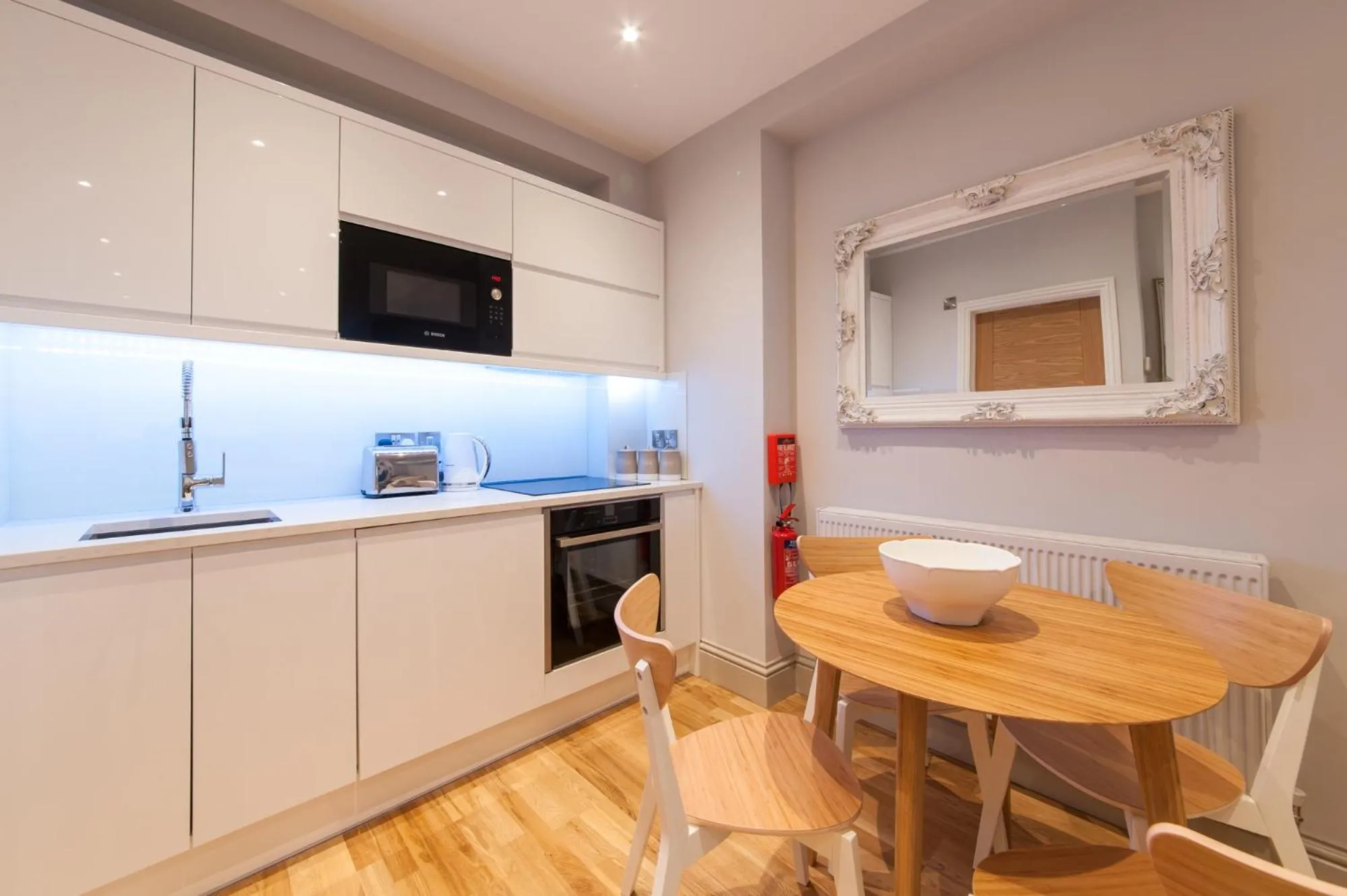 Suites at number Ten
