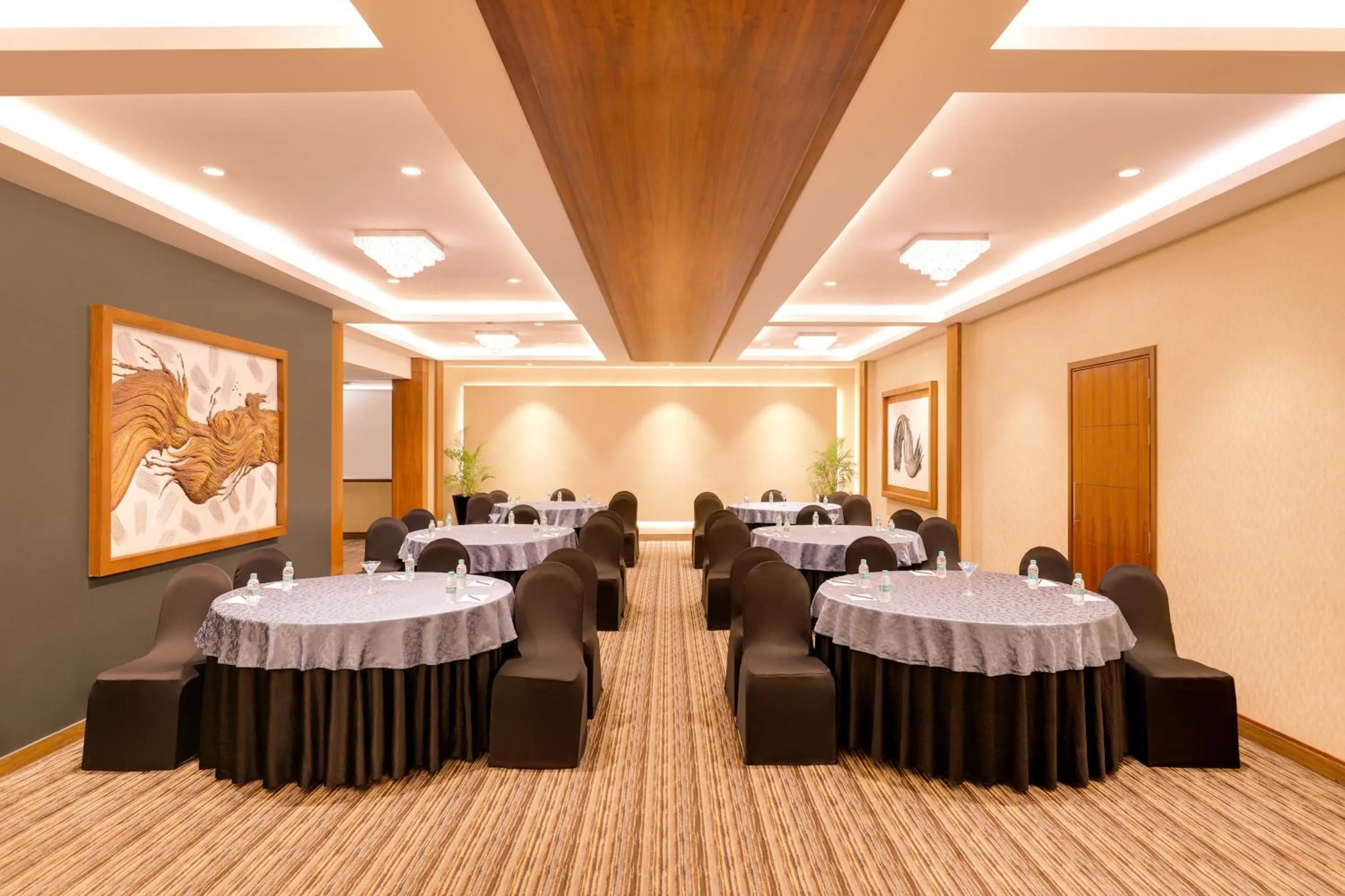 Meeting/conference room in Keys Prima by Lemon Tree Hotels, Katti-Ma, Chennai