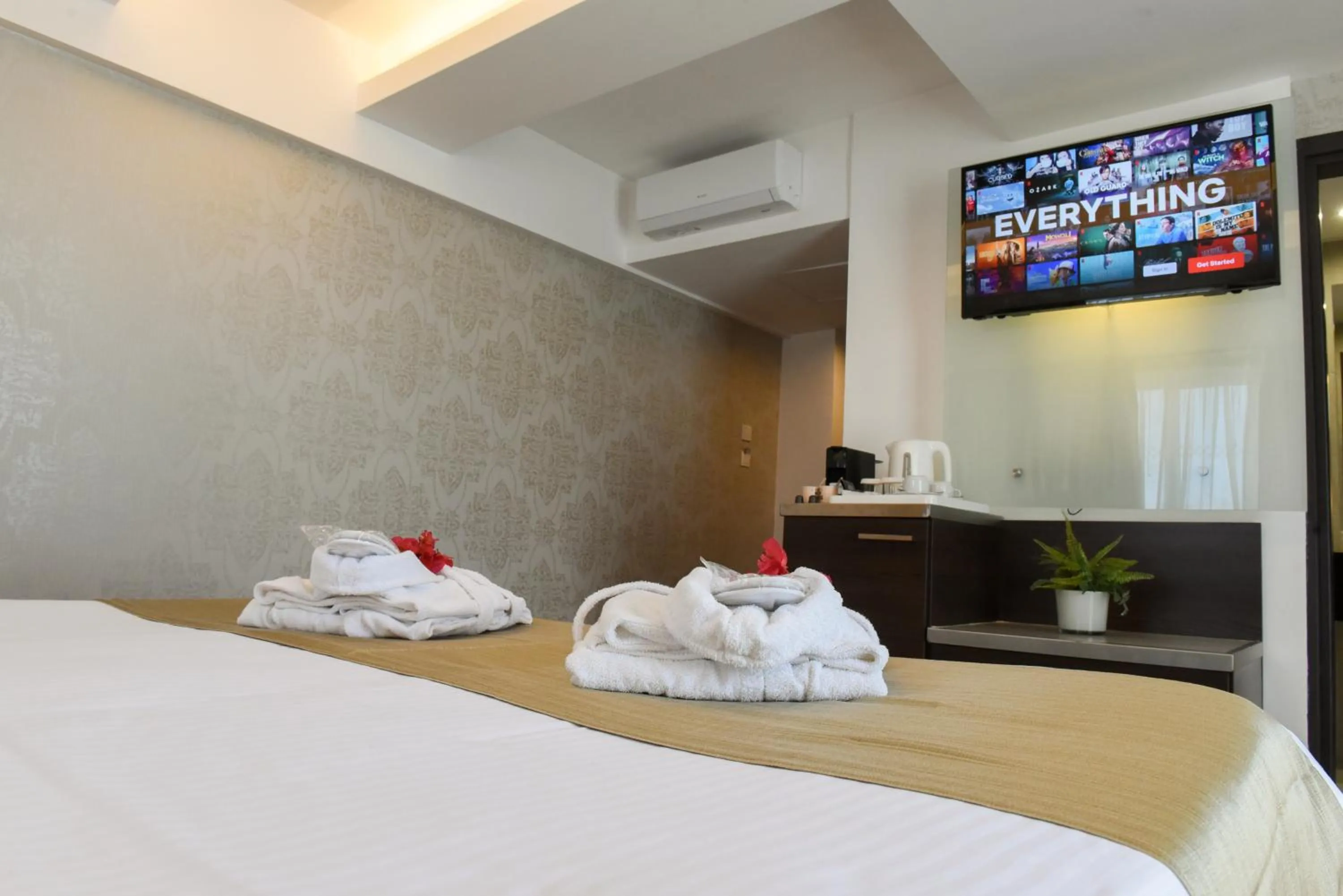 Bed in Amorgos Boutique Hotel