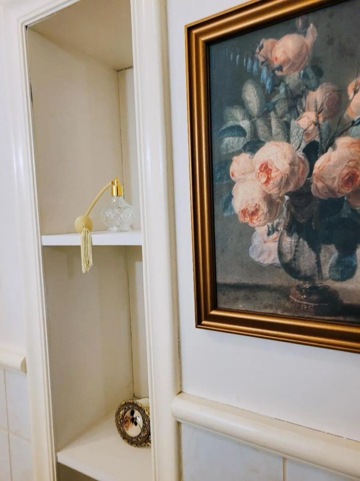 Property building in Historic Sion Bass Guest House