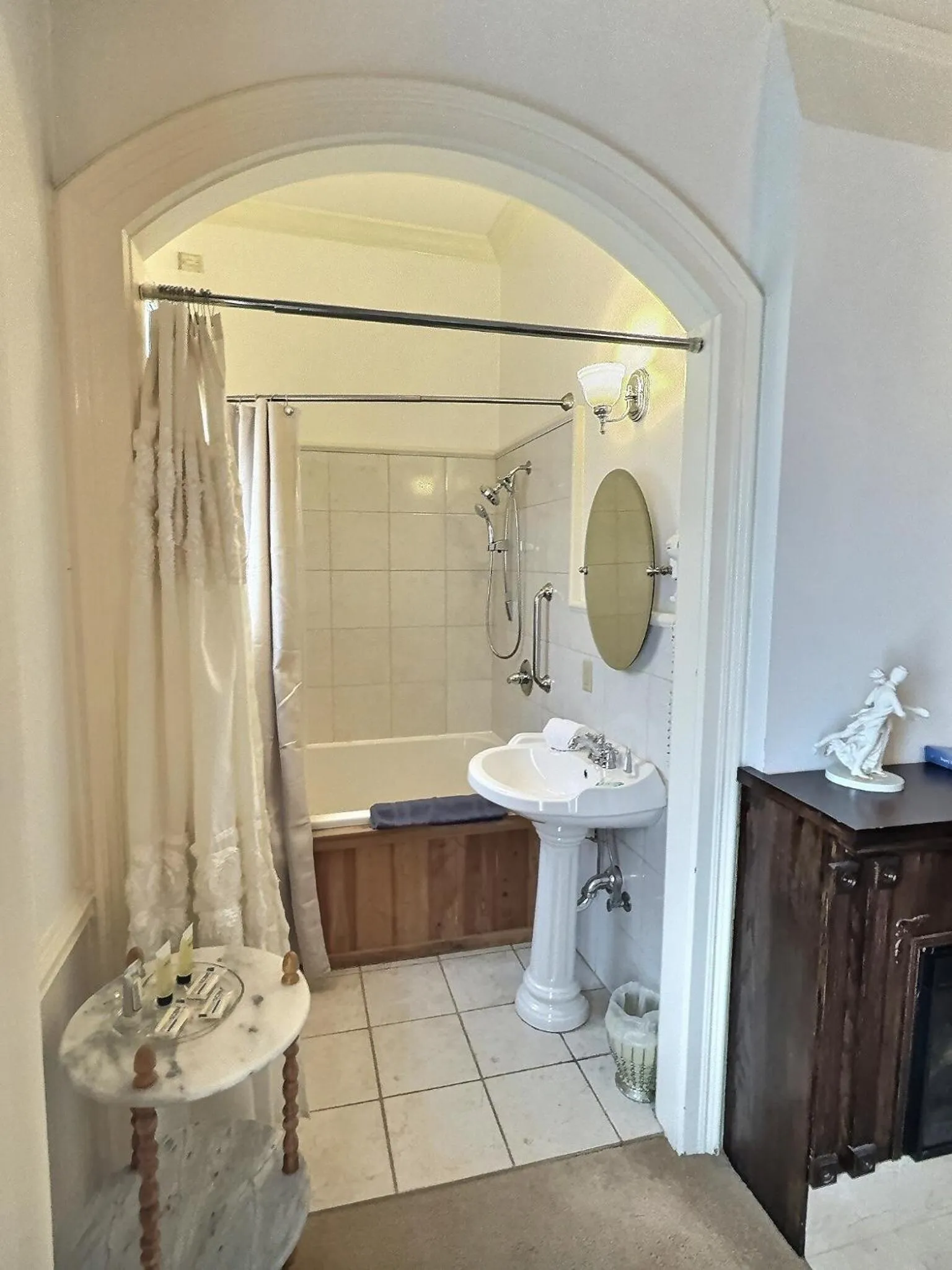 Historic Sion Bass Guest House