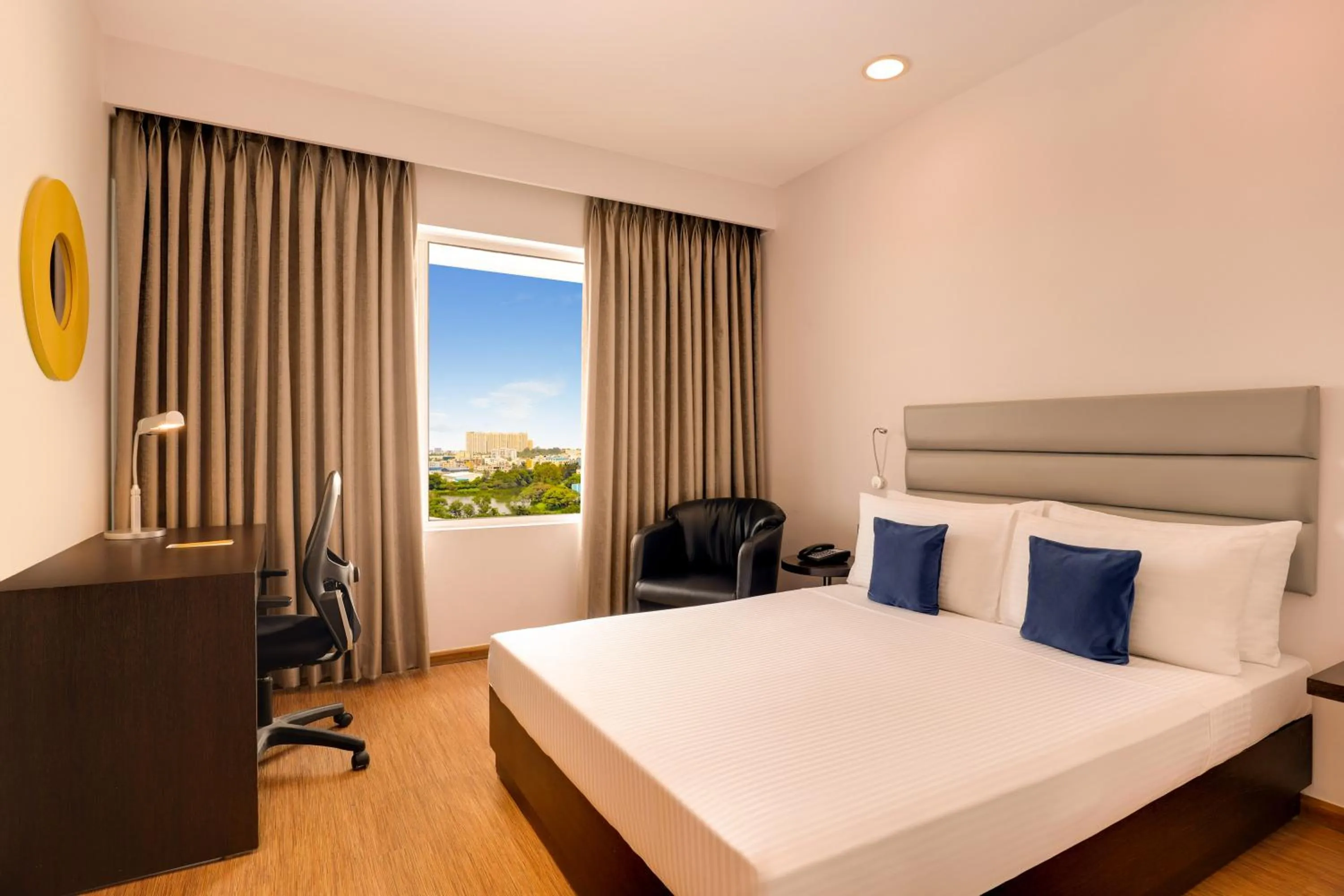 Bed in Keys Select by Lemon Tree Hotels, Hosur Road, Bengaluru