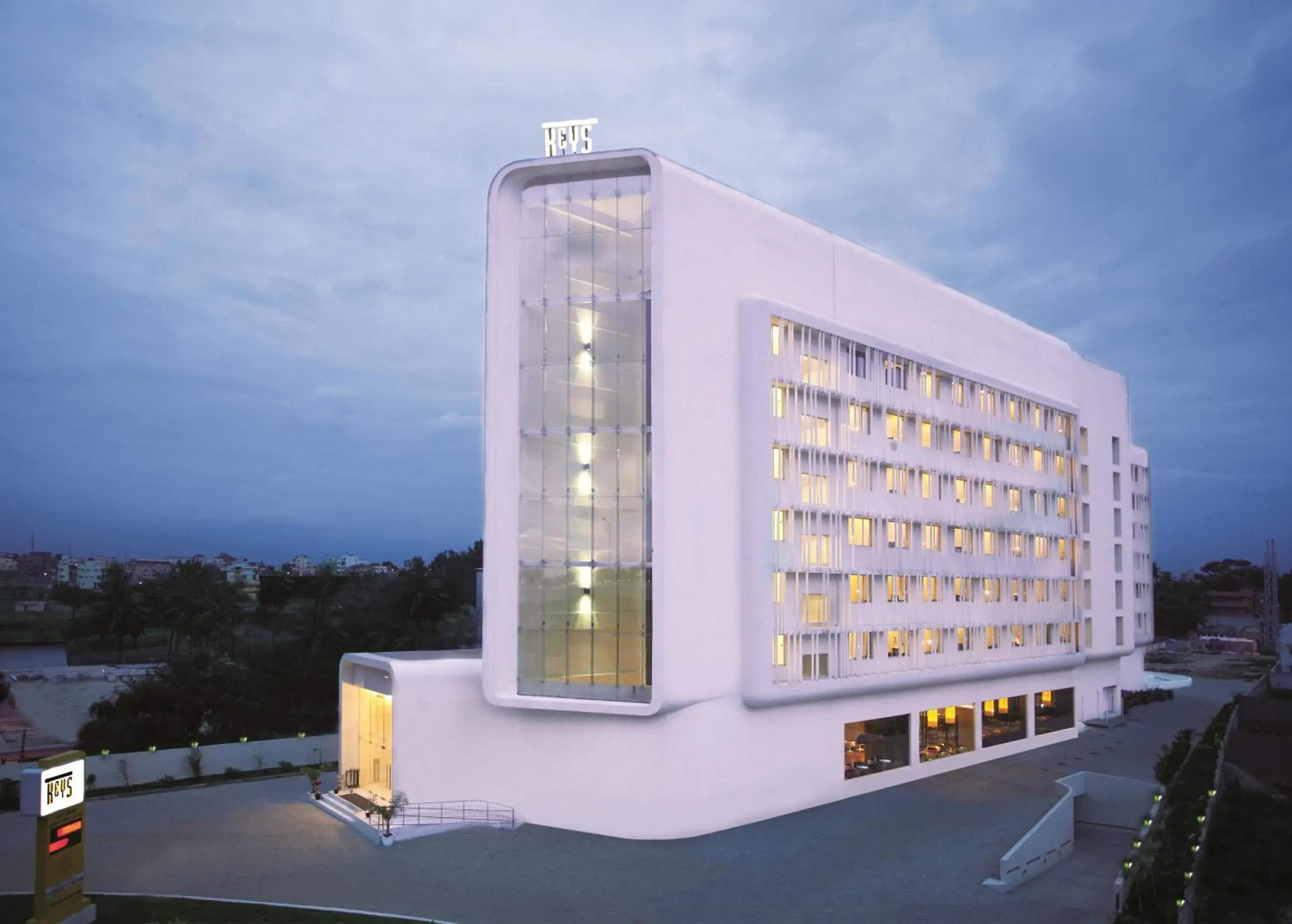 Facade/entrance in Keys Select by Lemon Tree Hotels, Hosur Road, Bengaluru Facade/entrance in Keys Select by Lemon Tree Hotels, Hosur Road, Bengaluru