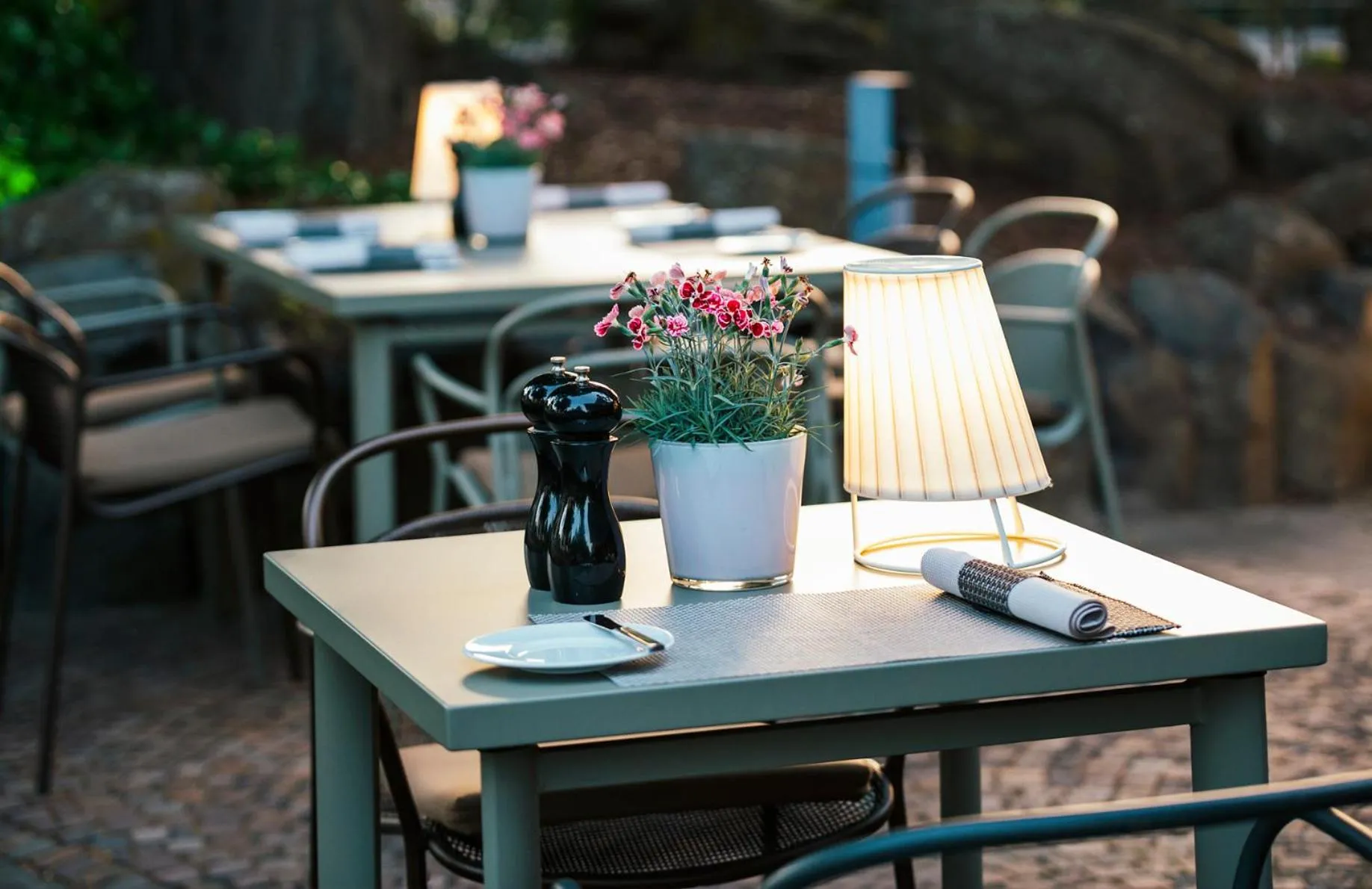 Restaurant/places to eat in FischerS