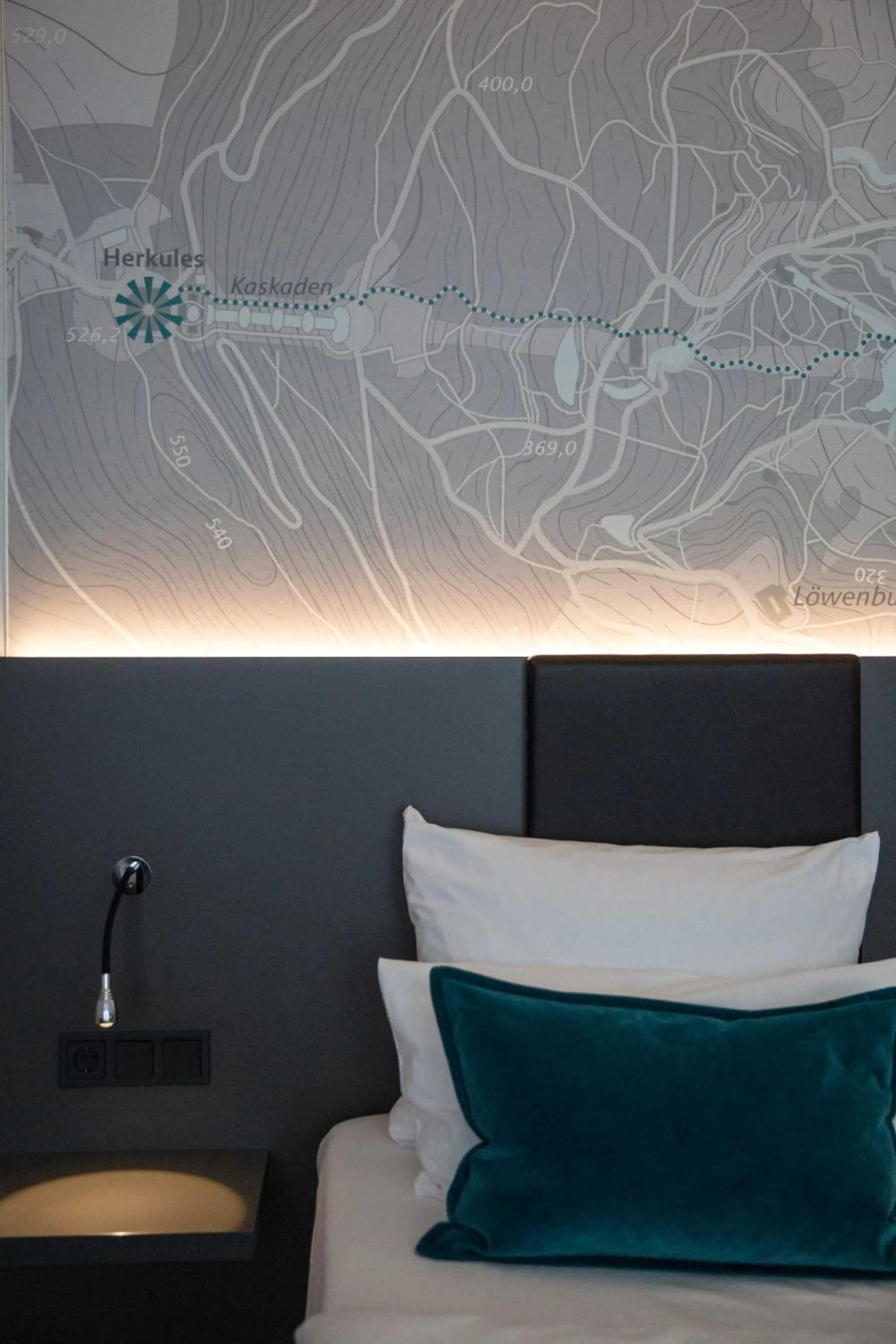 Photo of the whole room, Bed in FischerS