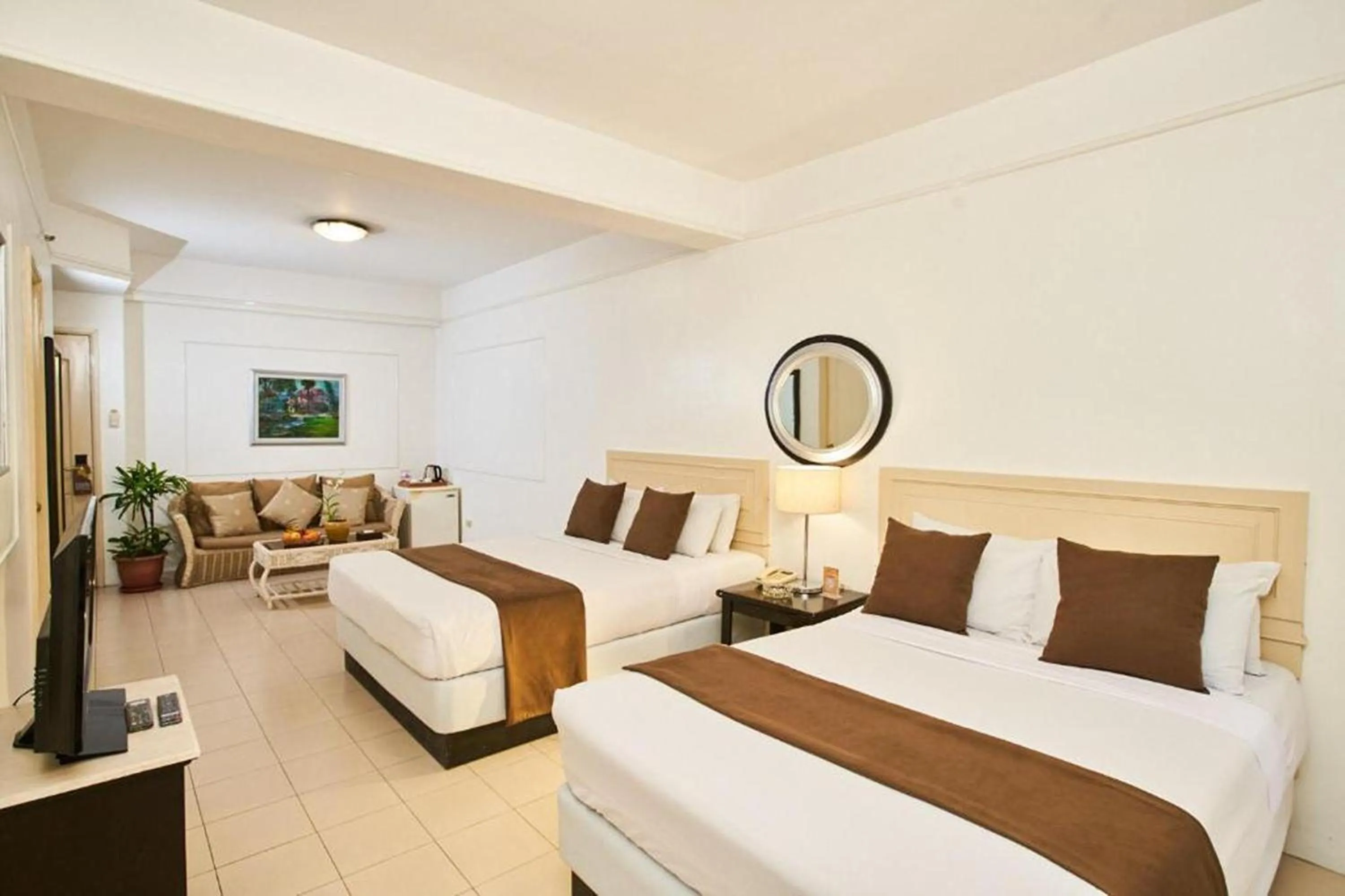 Superior Triple Room in Orchid Garden Suites