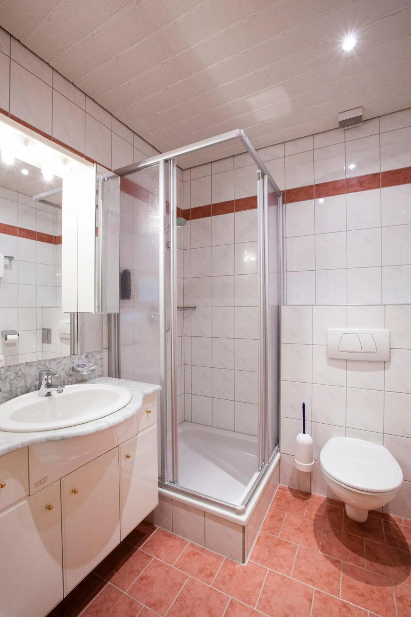 Bathroom in Hotel & Appartements Alpenresidenz Viktoria