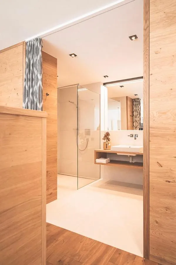 Bathroom in Hotel & Appartements Alpenresidenz Viktoria