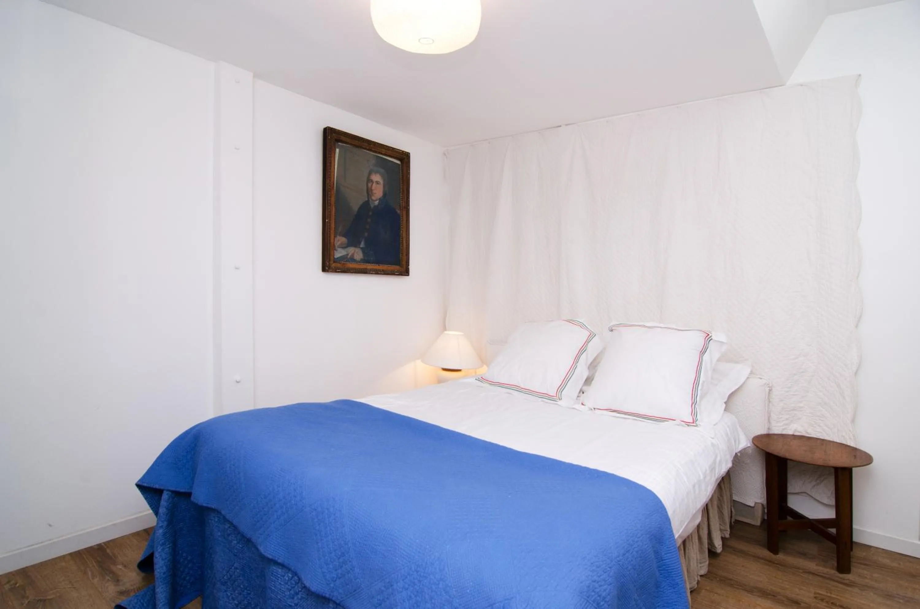 Bed in Maison Nomade Paris - MaisonNomadeChic