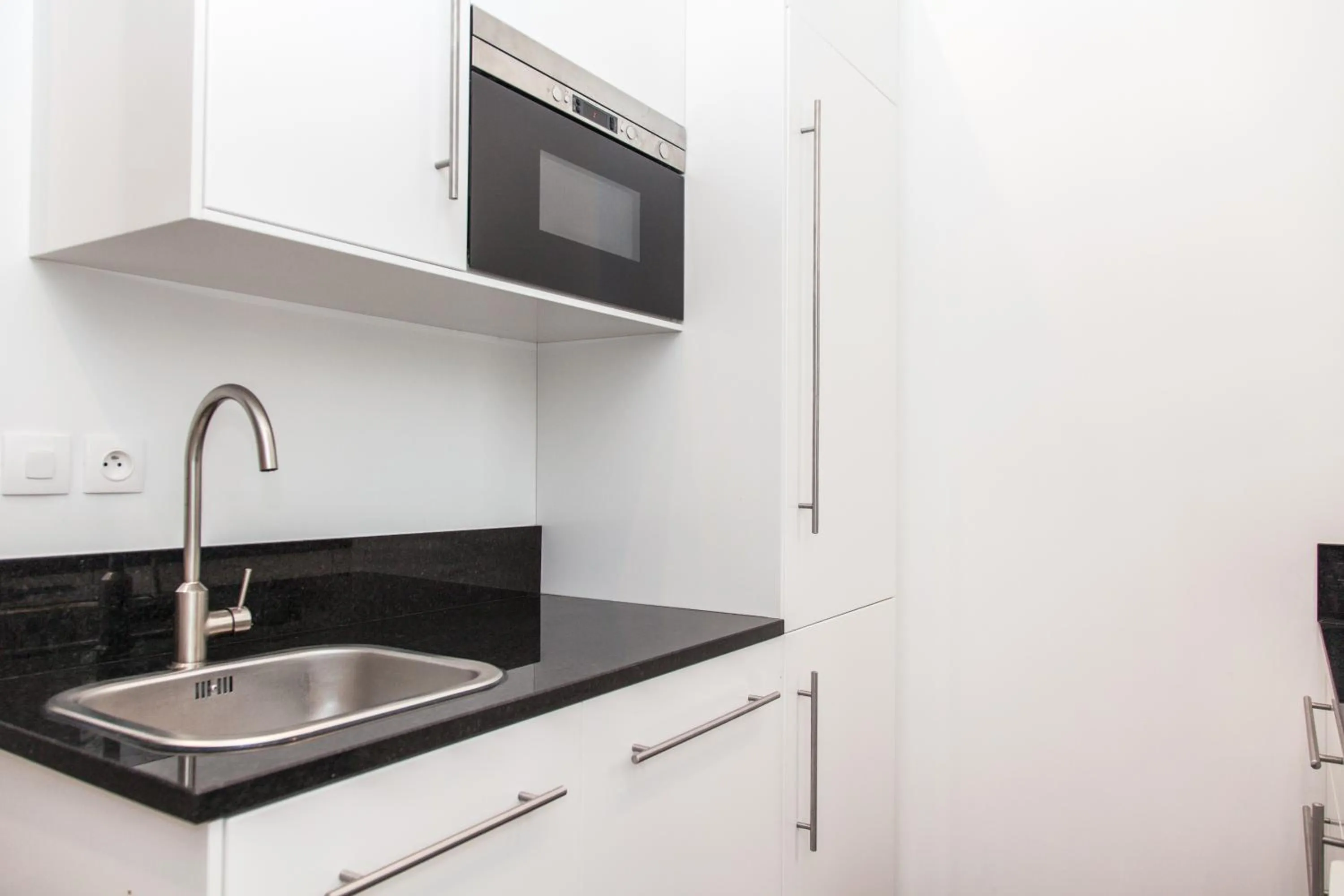 Kitchen or kitchenette in Maison Nomade Paris - MaisonNomadeChic