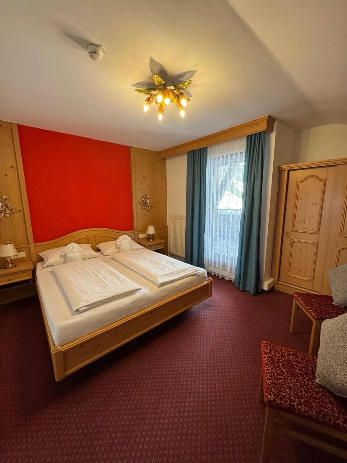 Bed in Tieflehner Hof Pitztalhaus Hotel