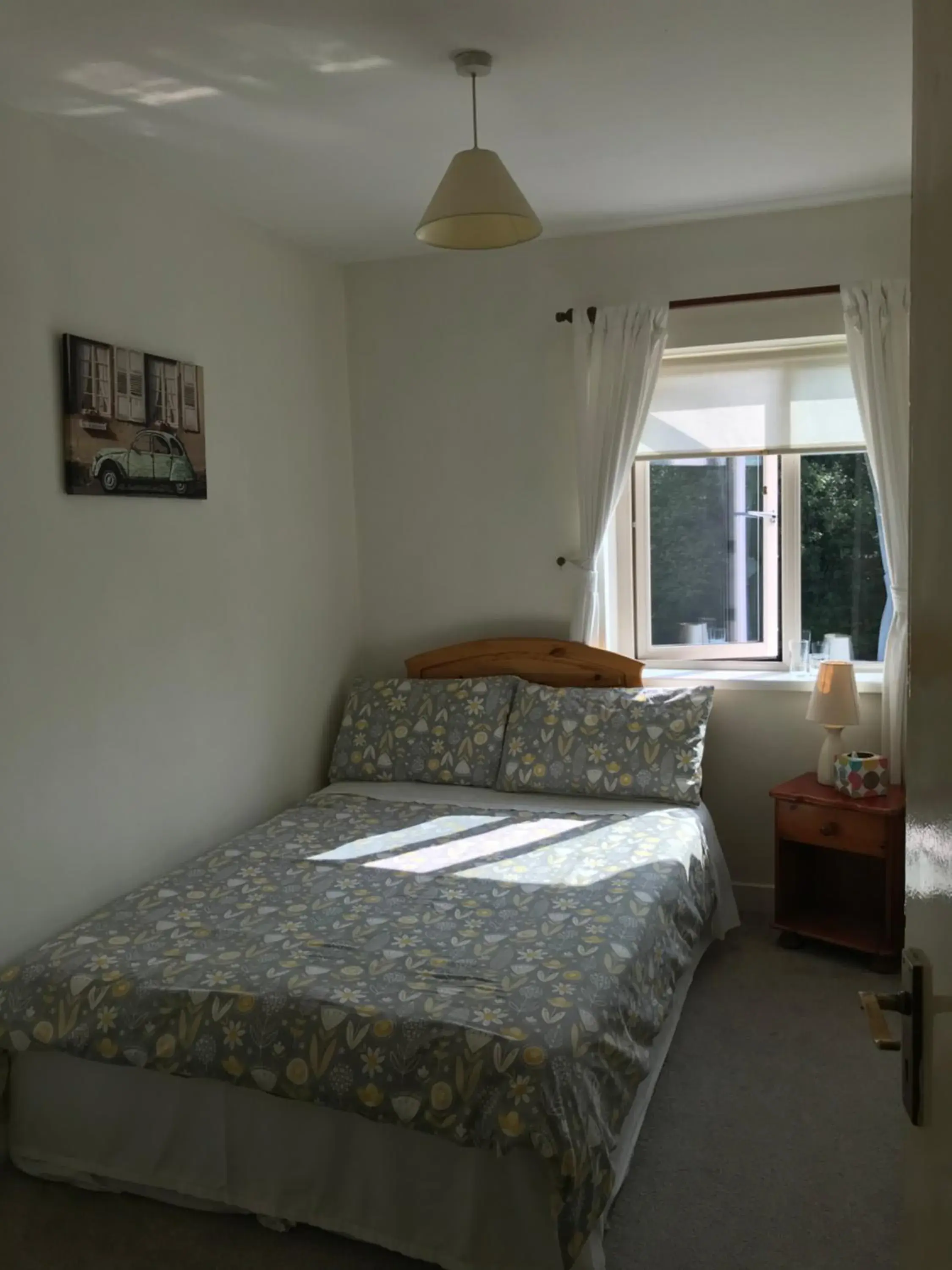Double Room with Shared Bathroom - single occupancy in The Bridges Bed and Breakfast Double Room with Shared Bathroom - single occupancy in The Bridges Bed and Breakfast