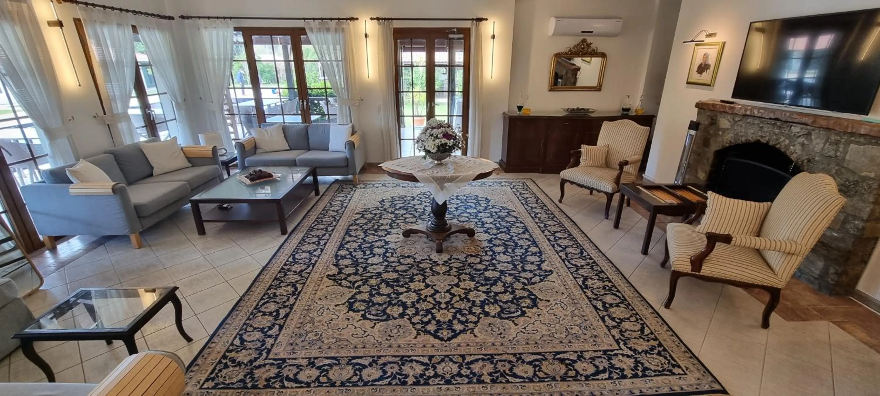 Lobby or reception in Efe Hotel Gocek