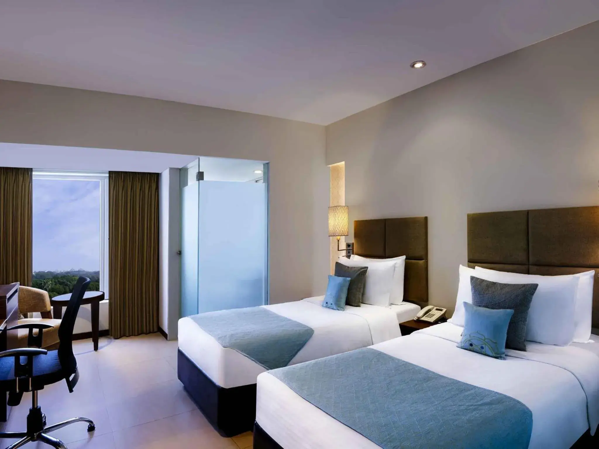 Bedroom, Bed in Grand Mercure Vadodara Surya Palace Bedroom, Bed in Grand Mercure Vadodara Surya Palace