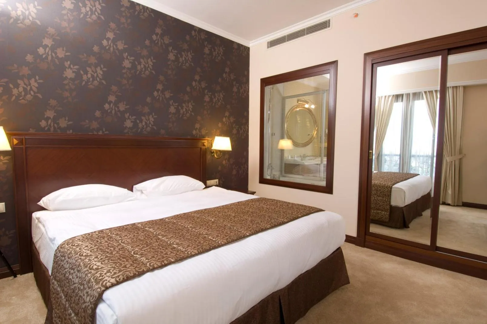 Photo of the whole room, Bed in Hotel Monec