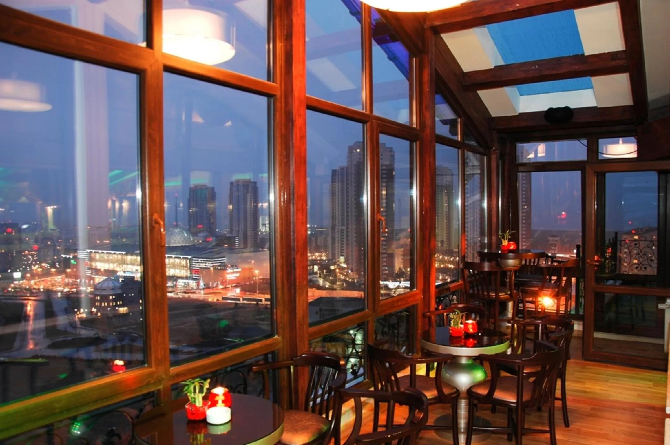 Restaurant/places to eat in Hotel Monec