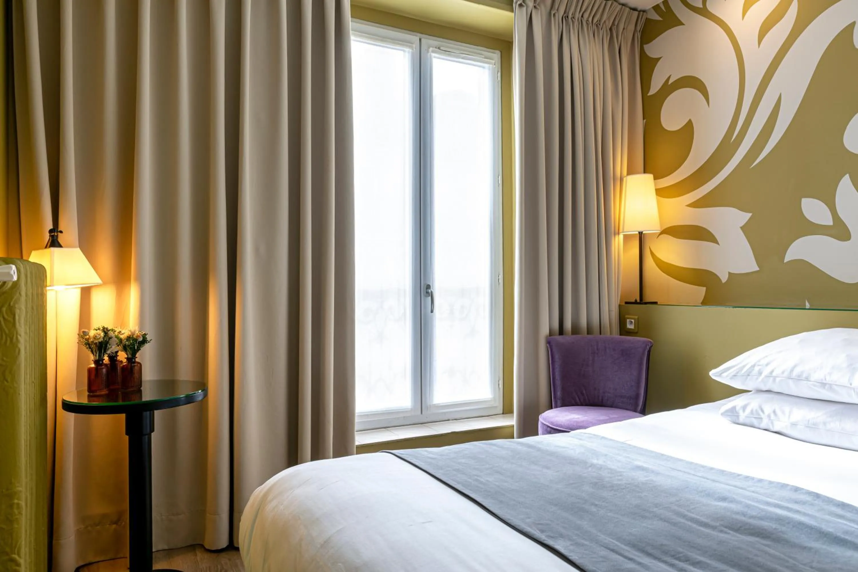 Bedroom, Bed in Gardette Park Hotel