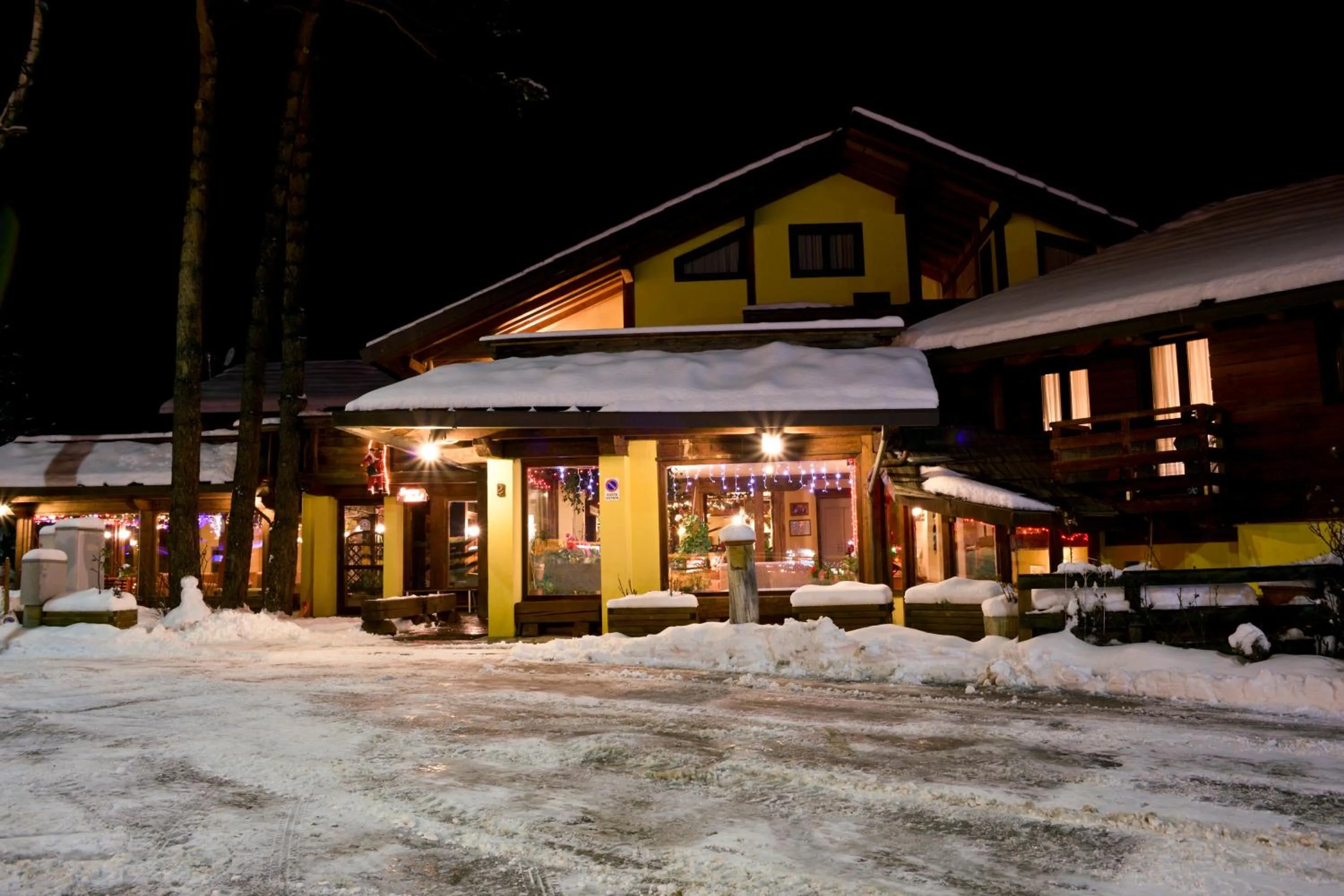 Facade/entrance in Hotel Cà Fiore