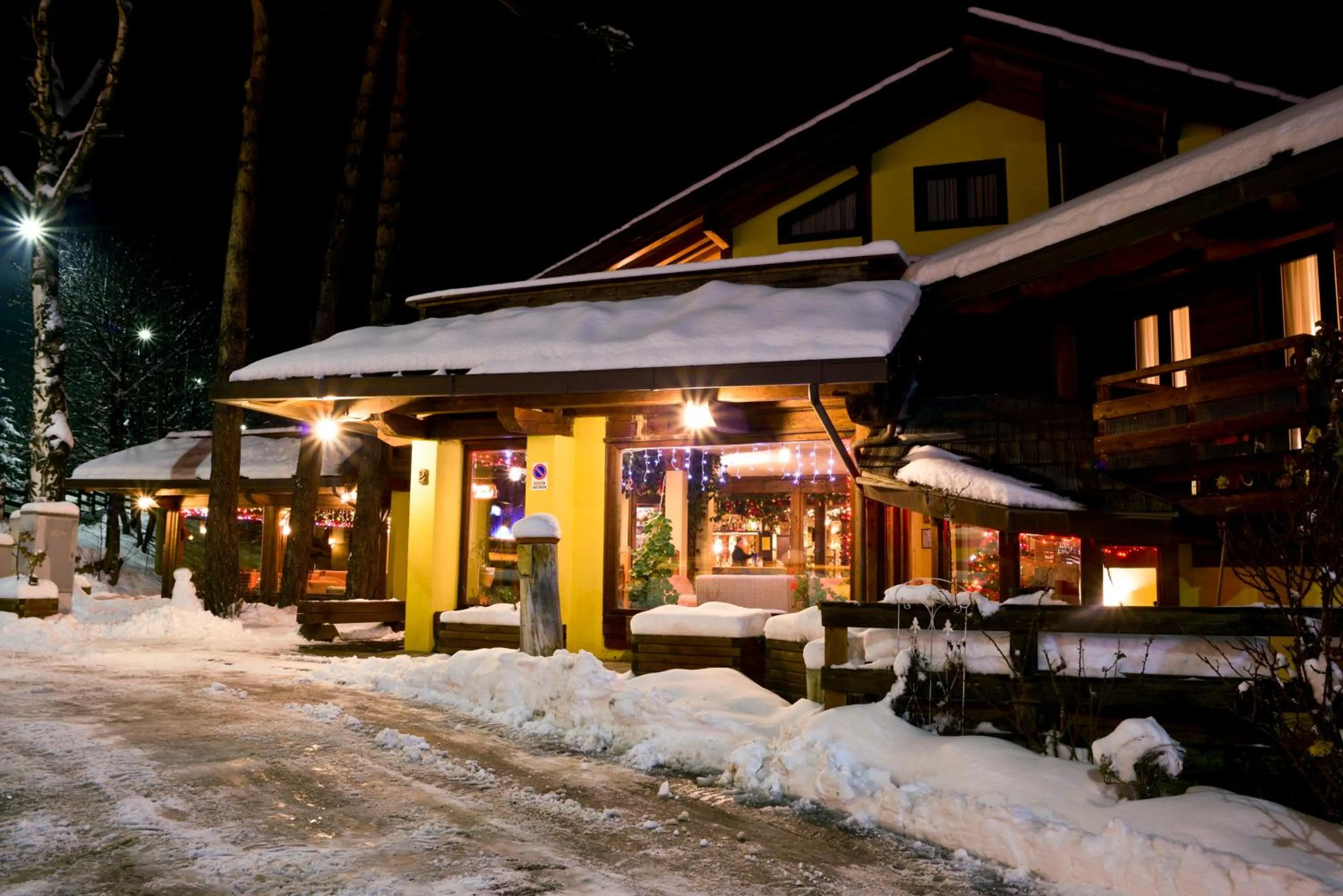 Facade/entrance in Hotel Cà Fiore