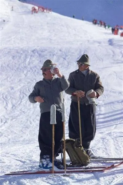 Skiing in Hotel Cornelia