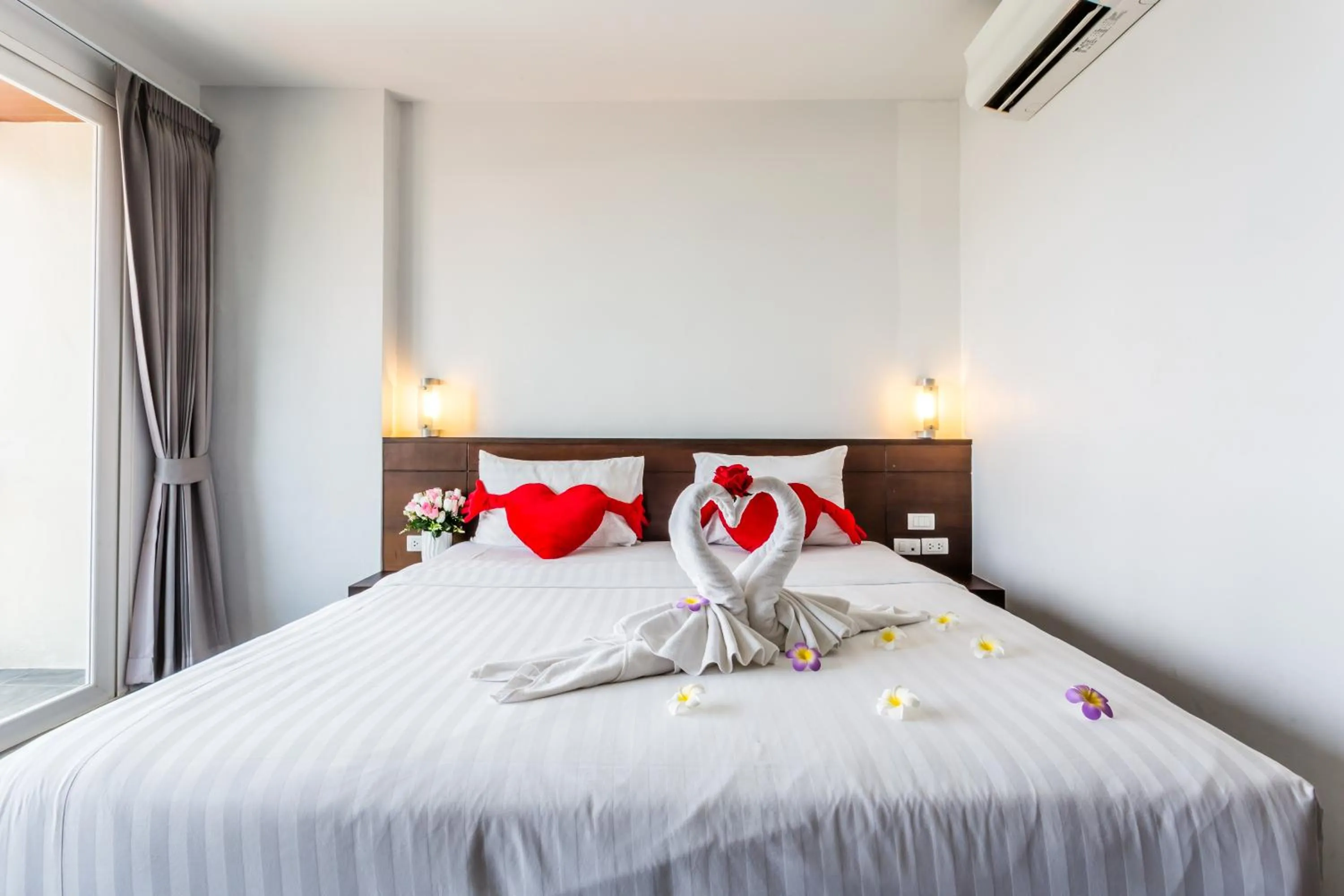 Bed in 77 Bangla Hotel - Patong Phuket