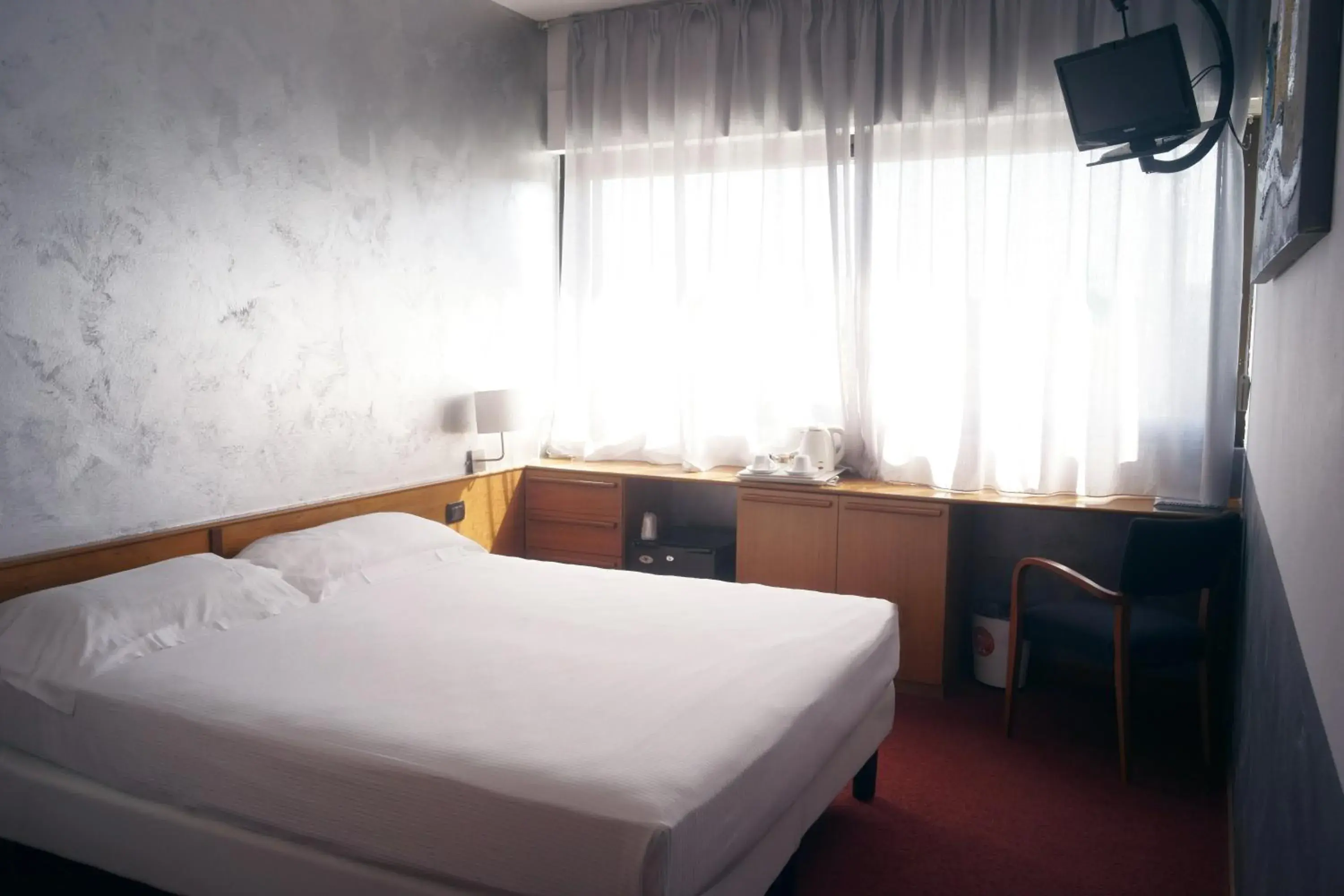 Bedroom, Bed in Hotel Valpolicella International Bedroom, Bed in Hotel Valpolicella International