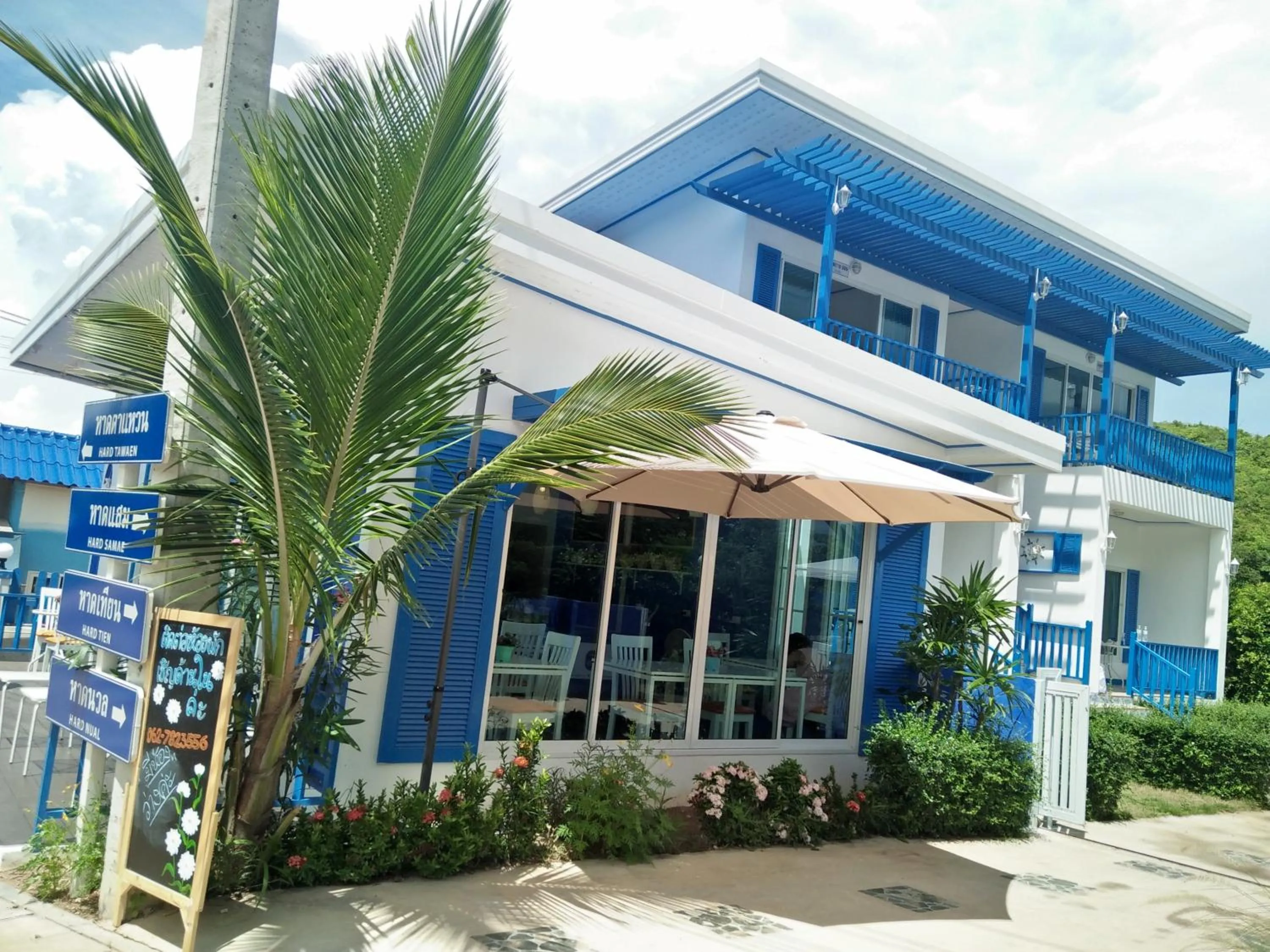 Property building in Blue sky Koh larn Resort